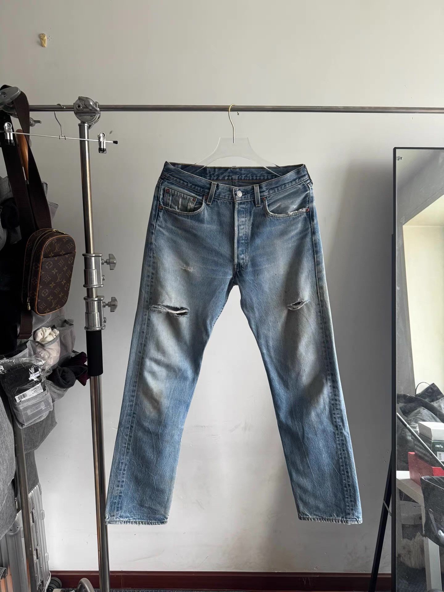 Levi's Vintage Levi's 501 Q17 Size US 36 / EU 52 - 1 Thumbnail