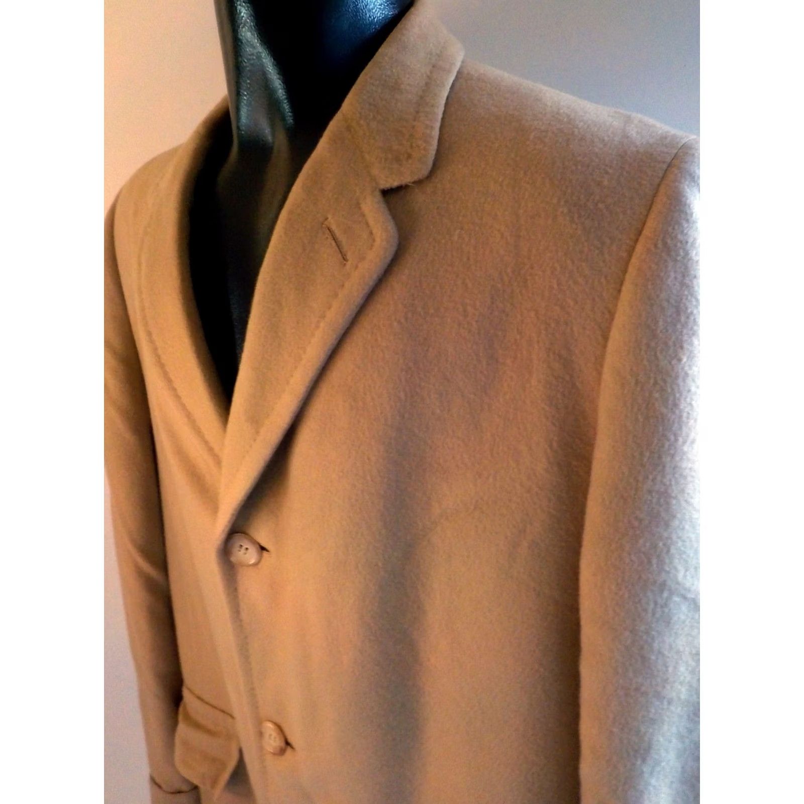 Vintage VINTAGE Arthur Leonard Single Breasted Coat Beig​e Cashmere 40L Men Overcoat Shirt Category Coat Mens Size US XXS / EU 40 - 6 Thumbnail