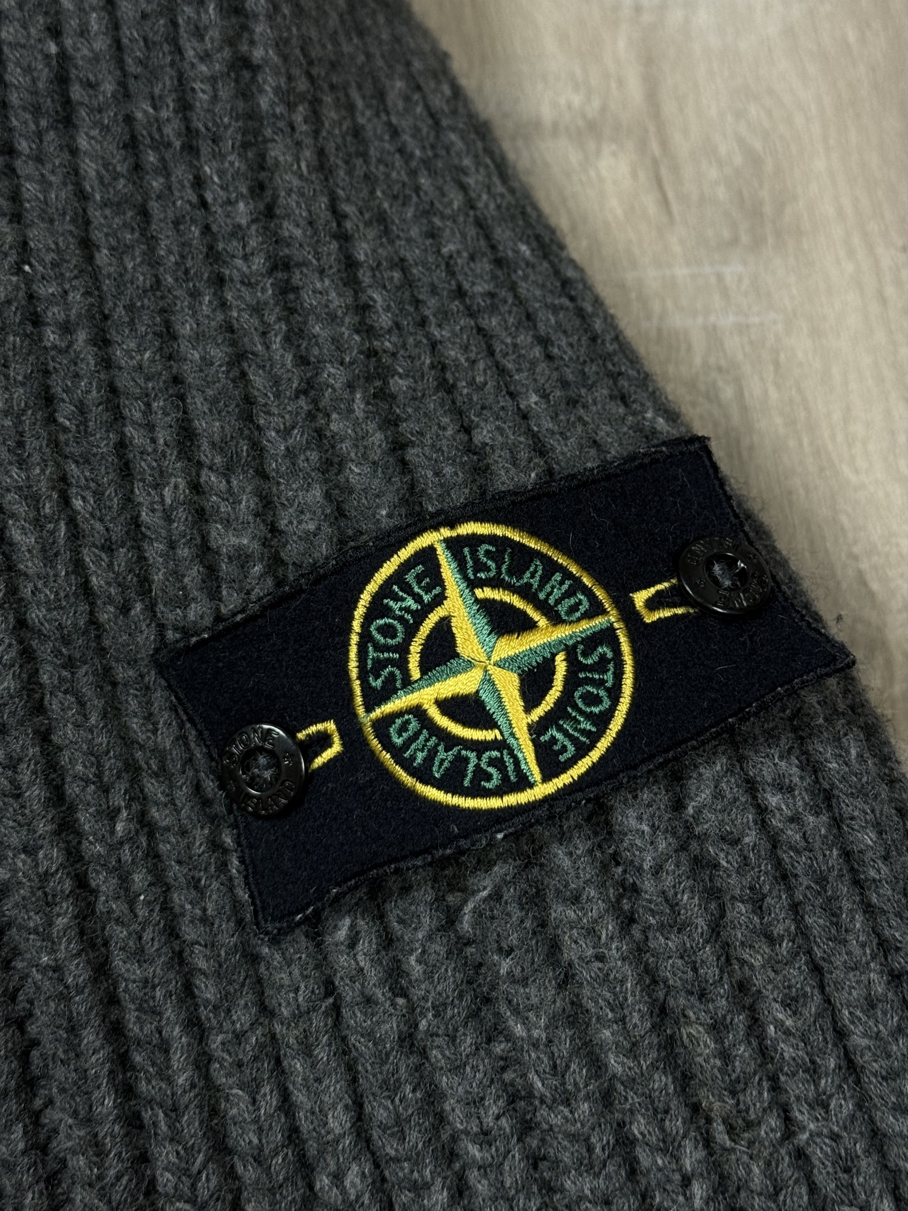 Stone Island Vintage Stone Island 2007 AW Wool Sweater Gray Size L Size US L / EU 52-54 / 3 - 7 Thumbnail