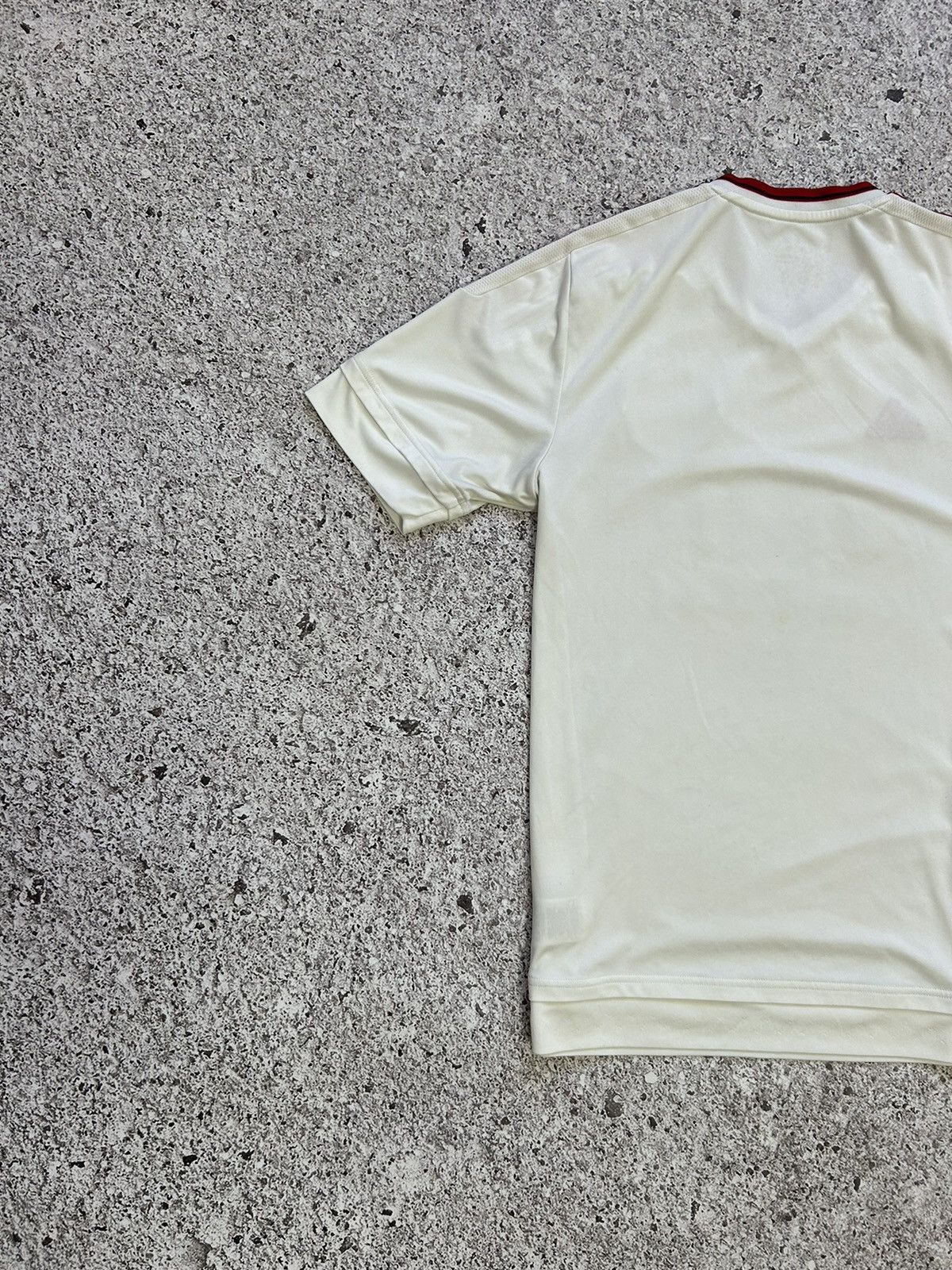 Adidas Adidas Manchester United 2015 2016 Away Soccer Jersey Size US S / EU 44-46 / 1 - 5 Thumbnail