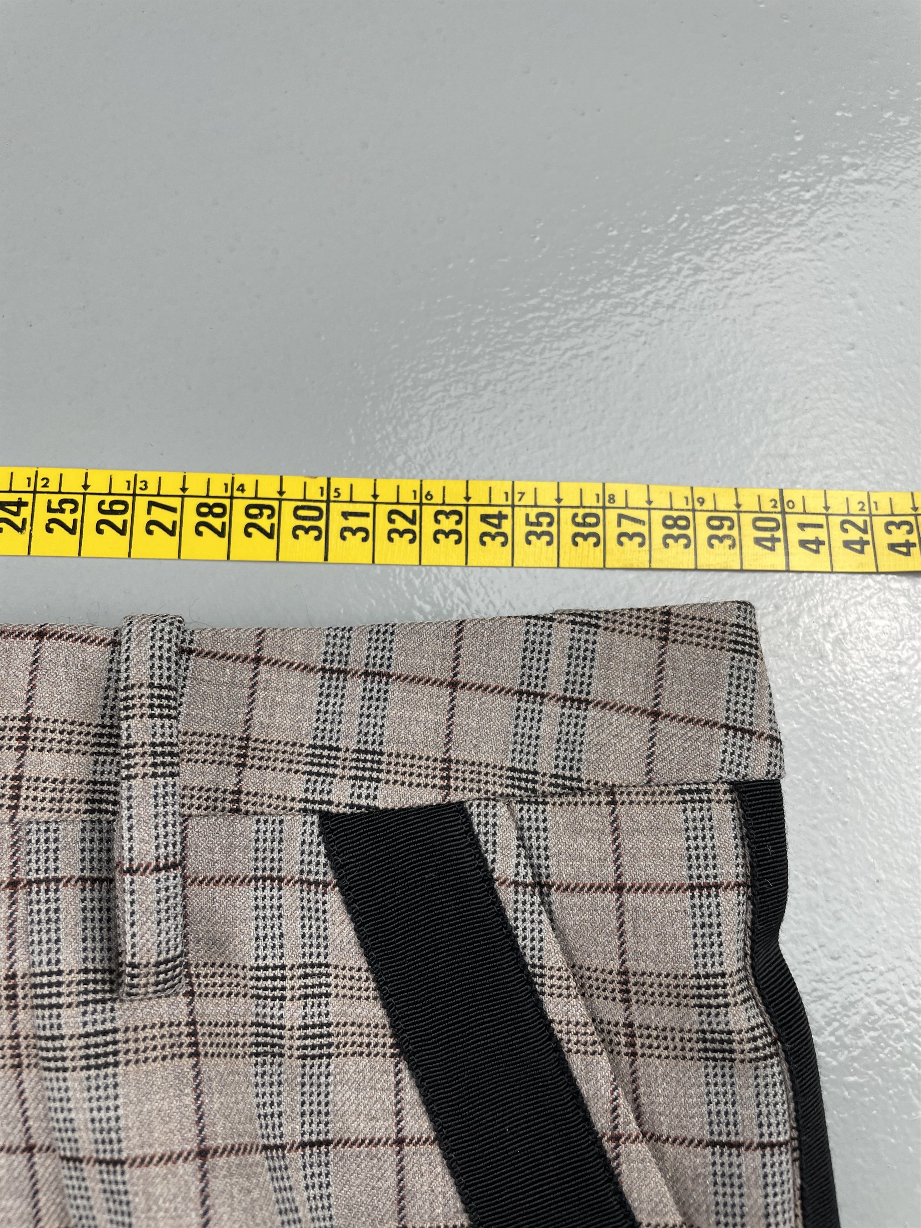 A.F. Vandevorst A.F.Vandevorst - check mini skirt - size 38 Size 27" / US 4 / IT 40 - 7 Thumbnail