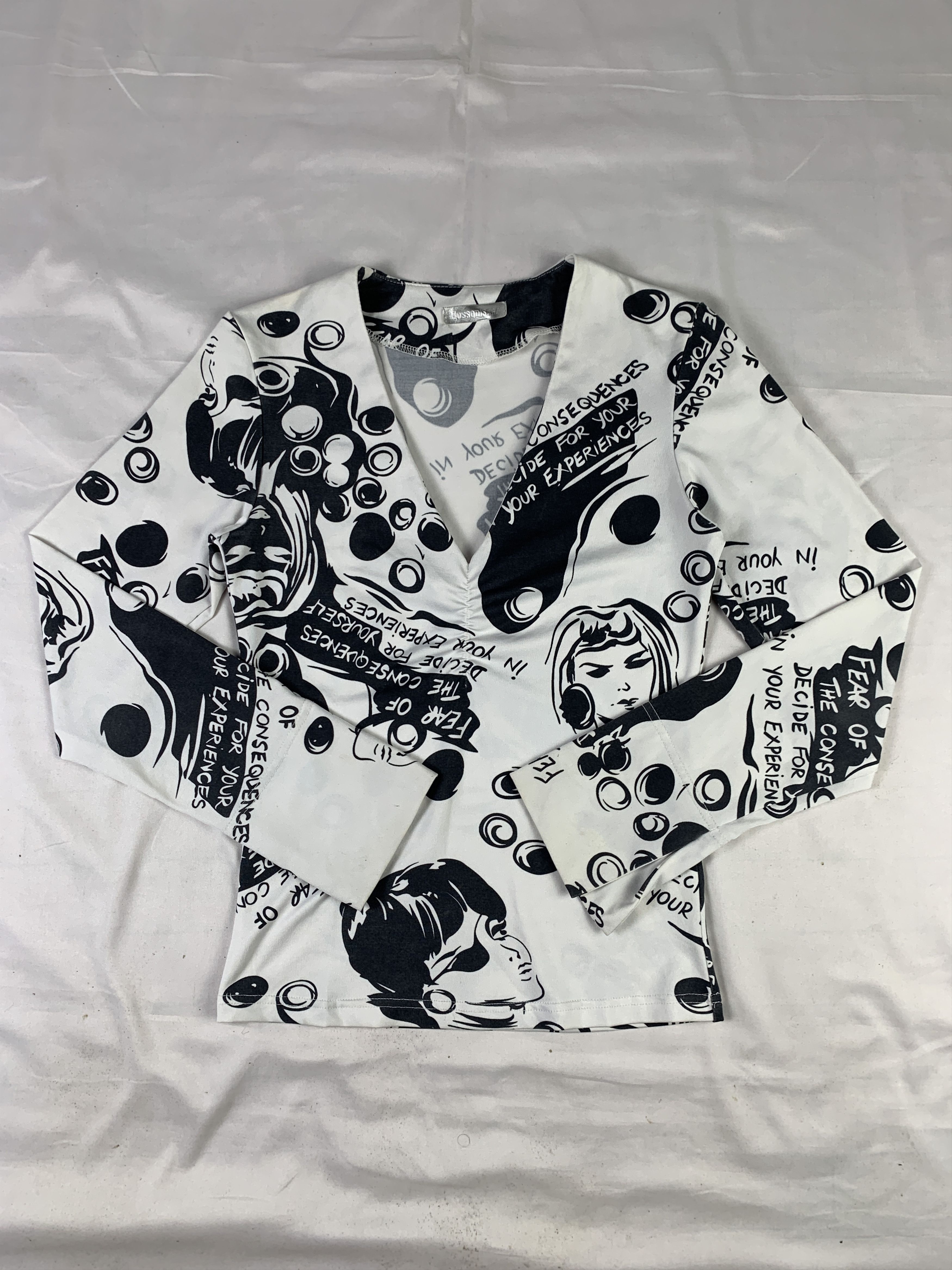 Japanese Brand Rossodisera Comic Girl Printed Top (S) Size S / US 4 / IT 40 - 1 Thumbnail