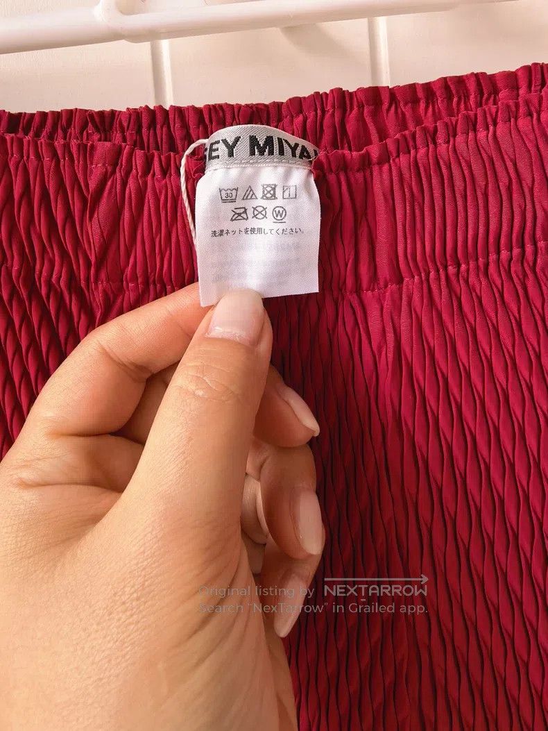 Issey Miyake Issey Miyake Main Line Small Fish Scale Pants Size 25" / US 0 / IT 36 - 2 Thumbnail