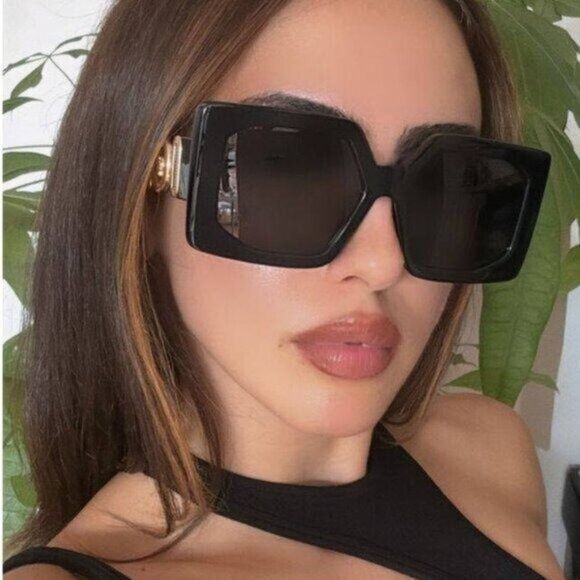 Versace Versace VE4478U GB1/87 Sunglasses Square Black Frame Size ONE SIZE - 2 Thumbnail