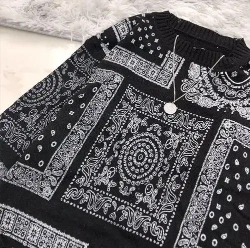 Aran Isles Knitwear Black distressed paisley bandana sweater jumper knitwear Size US M / EU 48-50 / 2 - 4 Thumbnail