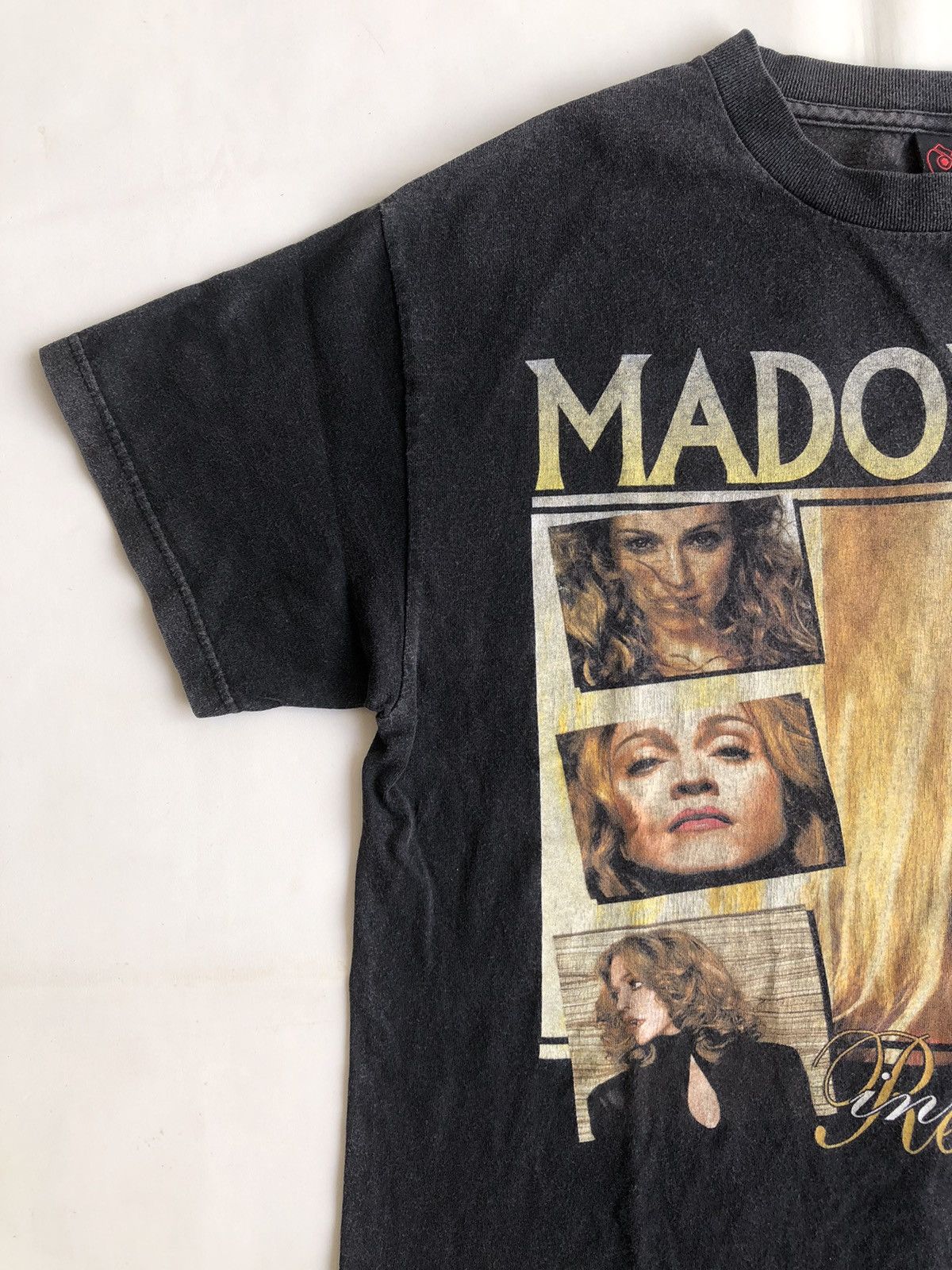 Band Tees × Japanese Brand 00s Madonna Word Tour Tshirt Tee Size US M / EU 48-50 / 2 - 4 Thumbnail