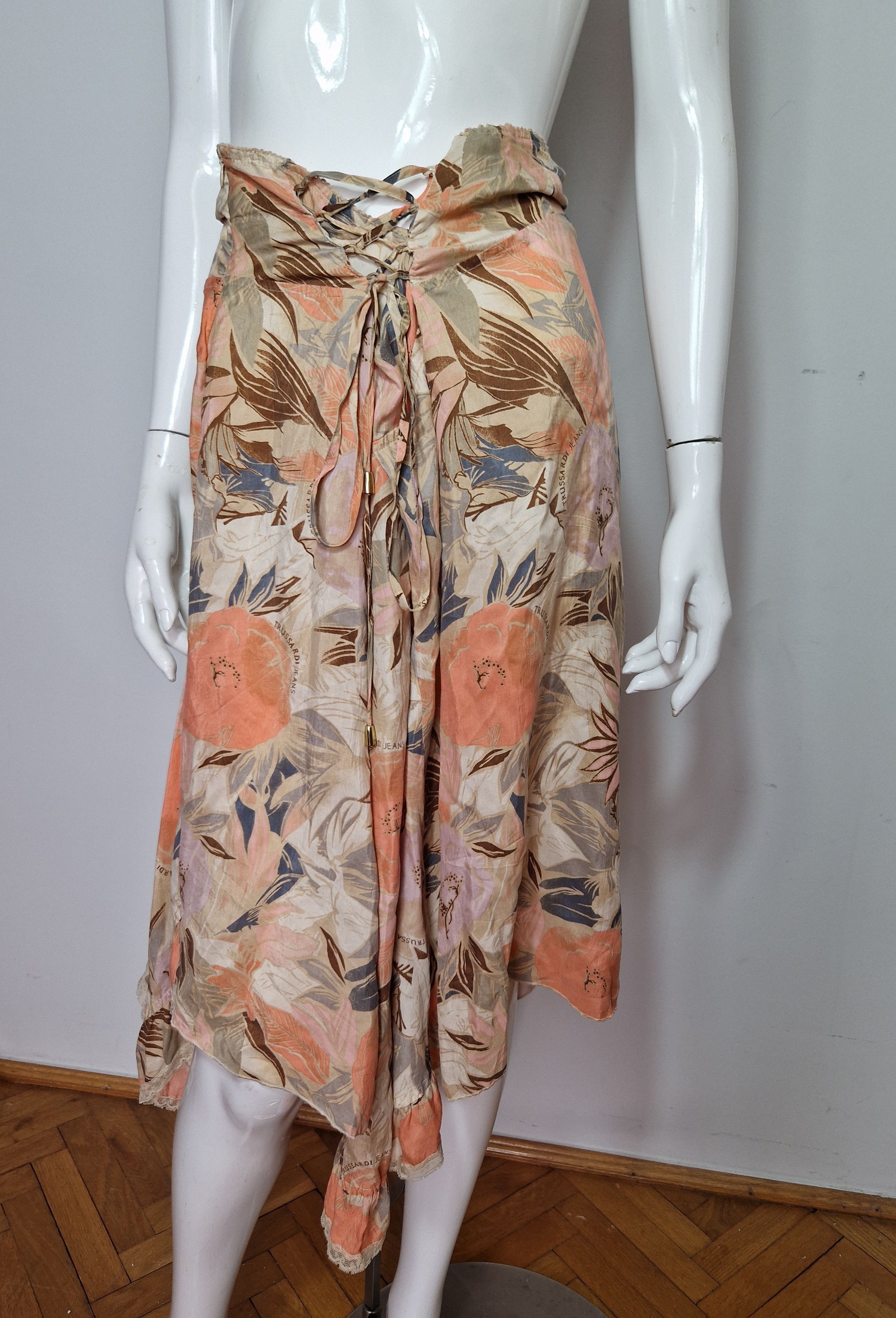 Japanese Brand × Vintage vintage amazing flared silk skirt avant garde japanese Size 26" / US 2 / IT 38 - 3 Thumbnail