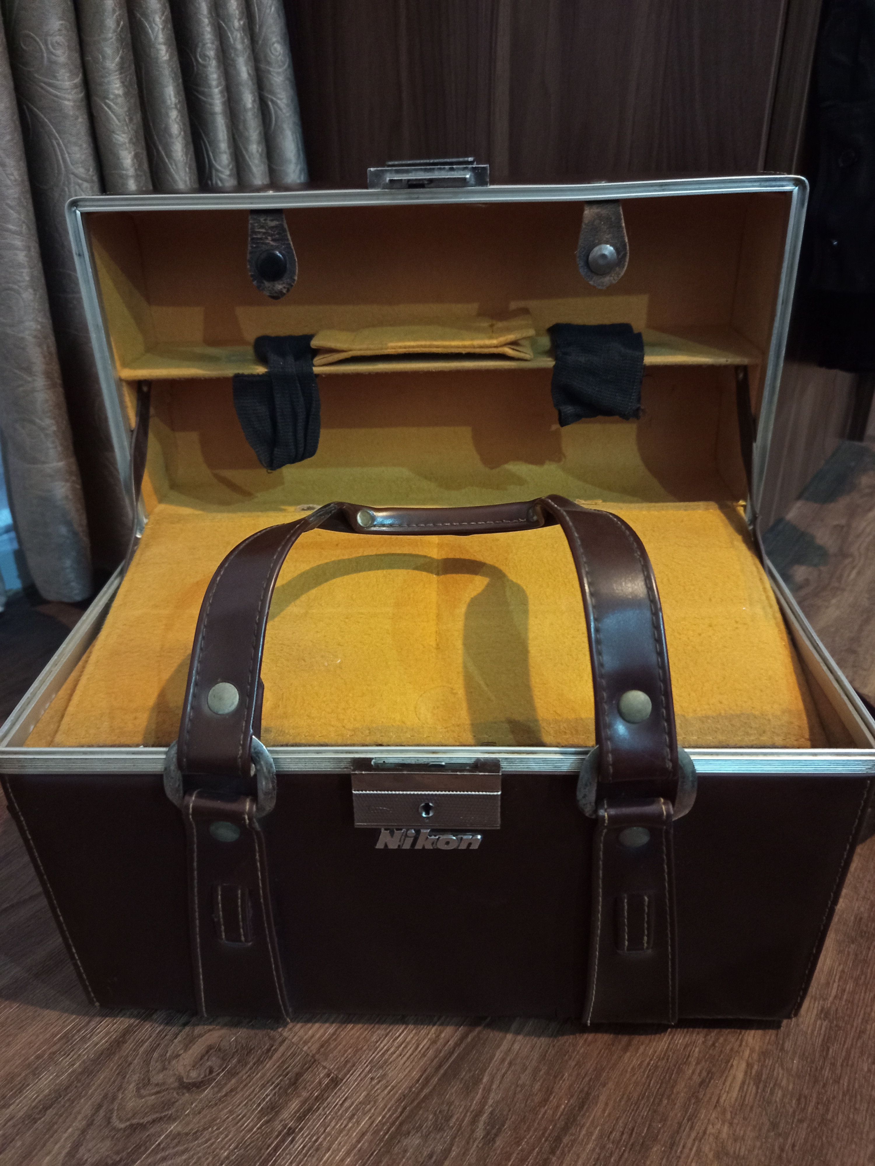 Nikon 1960s Nikon Leather Camera Case Size ONE SIZE - 13 Thumbnail