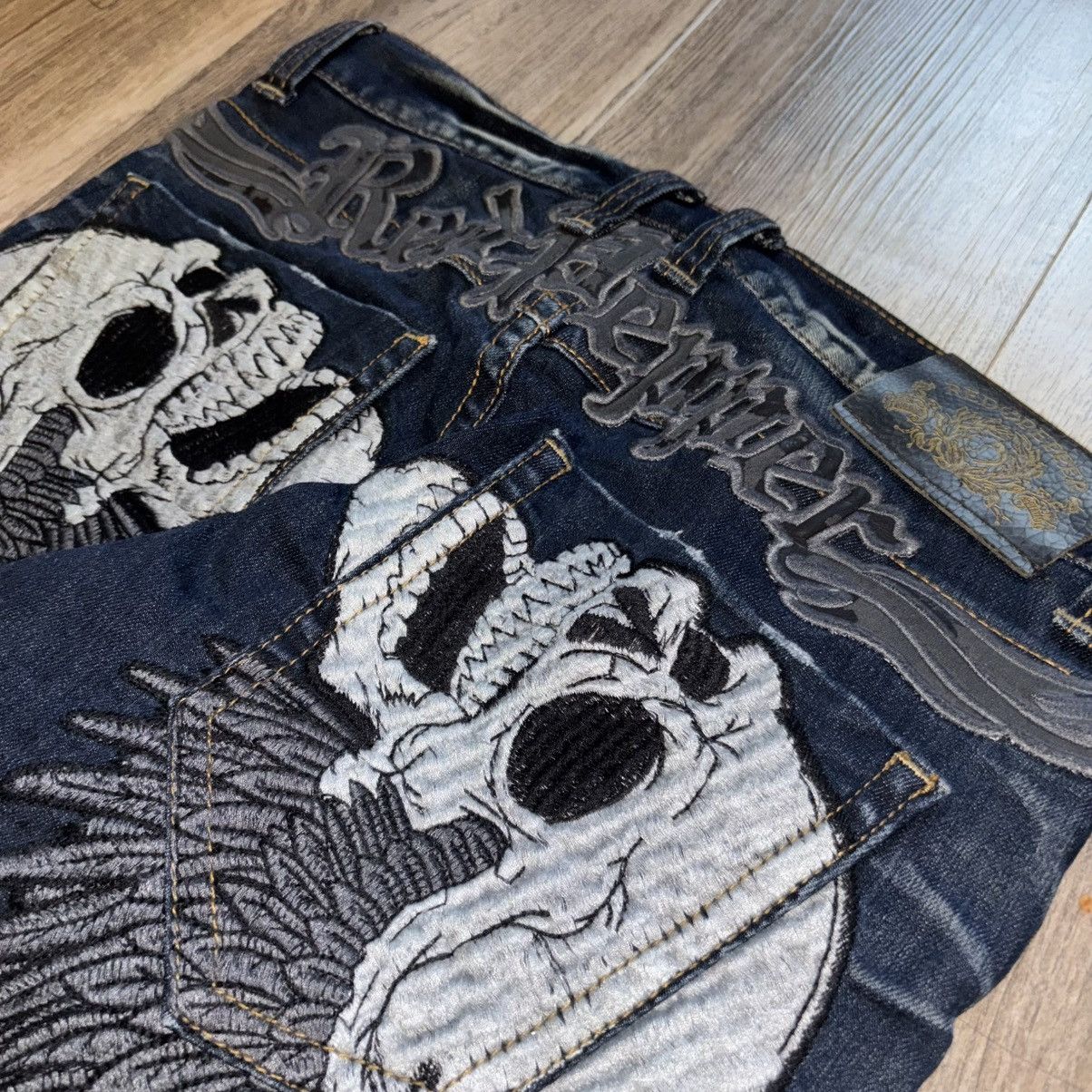 Japanese Brand VTG Rare Red Pepper Japanese Denim Embroidered Skull Jorts Size US 32 / EU 48 - 3 Thumbnail