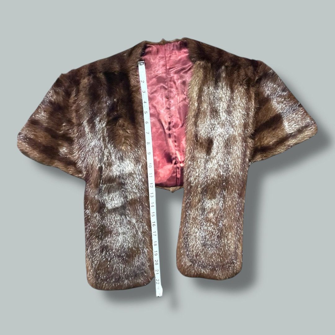 Designer Vintage Woman’s Muskrat Mink Fur Shawl With Satin Lining. Size ONE SIZE - 6 Thumbnail