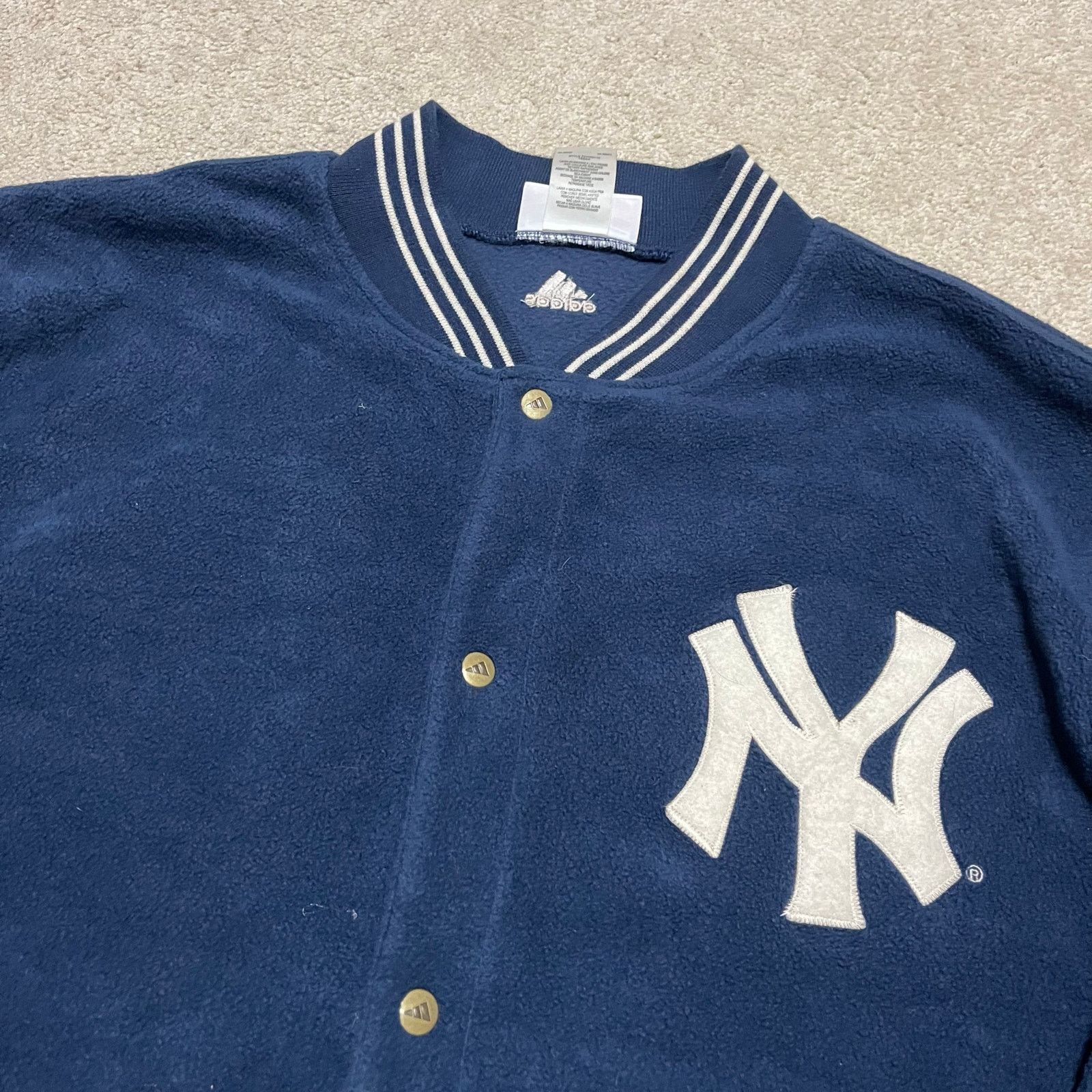 Adidas Vintage Adidas New York Yankees Navy Letterman Style Jacket Size US XL / EU 56 / 4 - 3 Thumbnail