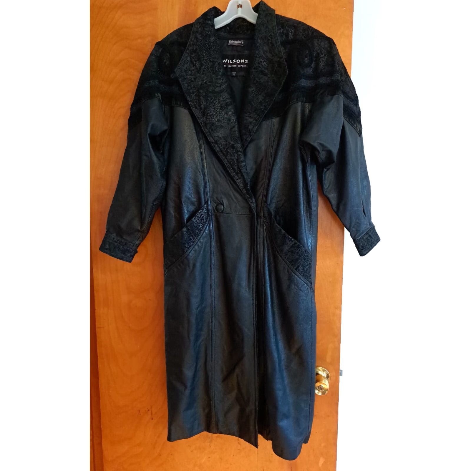 Wilson Wilson Coat Women Long Black Suede Leather X-Small Embroidered Paisley Trench Coat Bohemian Party/Cocktail Vintage: No Mens Womens Girls? Size XS / US 0-2 / IT 36-38 - 2 Thumbnail