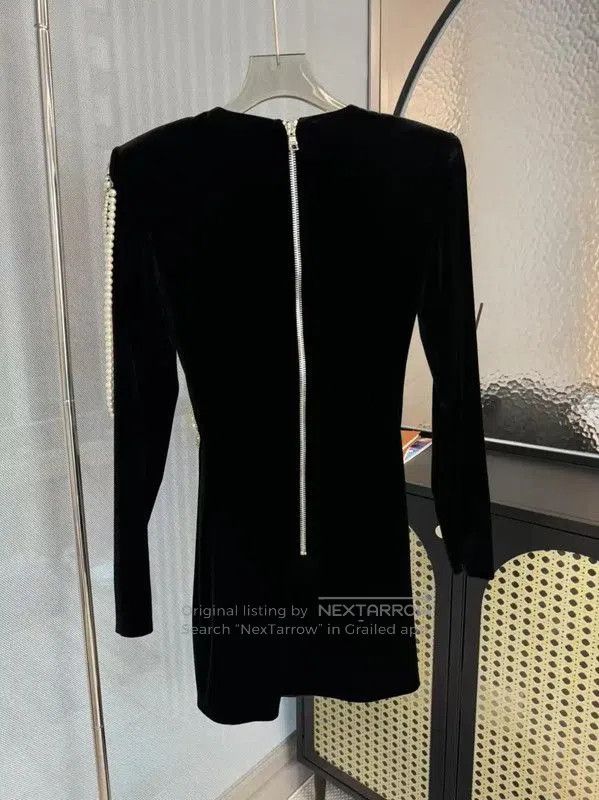 Balmain Balmain Black XS Dress with Pearl Embellishments . Size XS / US 0-2 / IT 36-38 - 2 Thumbnail