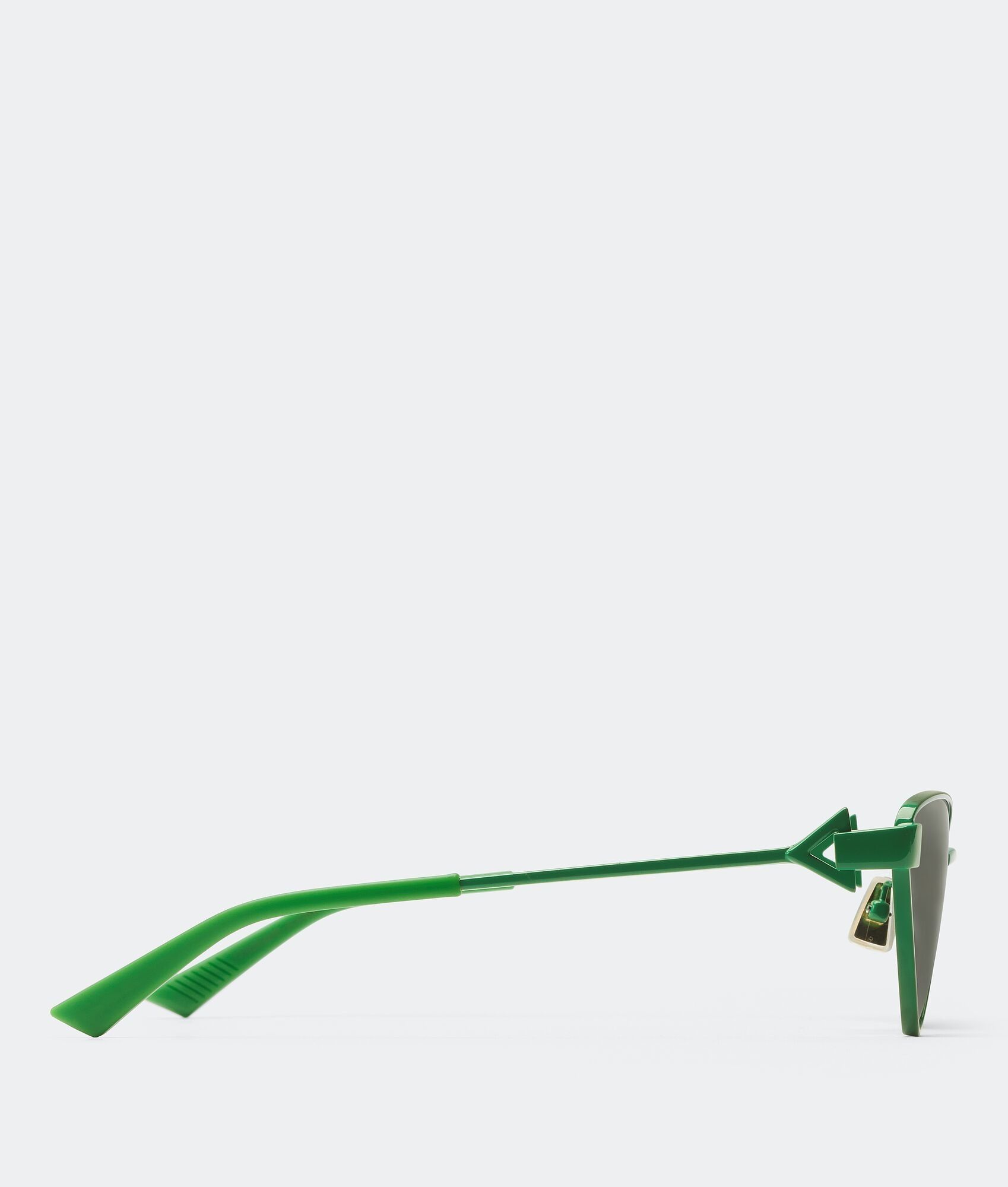 Bottega Veneta o1loc1c1224 Size: OS / 719771 Turn Cat-Eye Sunglasses Green Size ONE SIZE - 3 Thumbnail