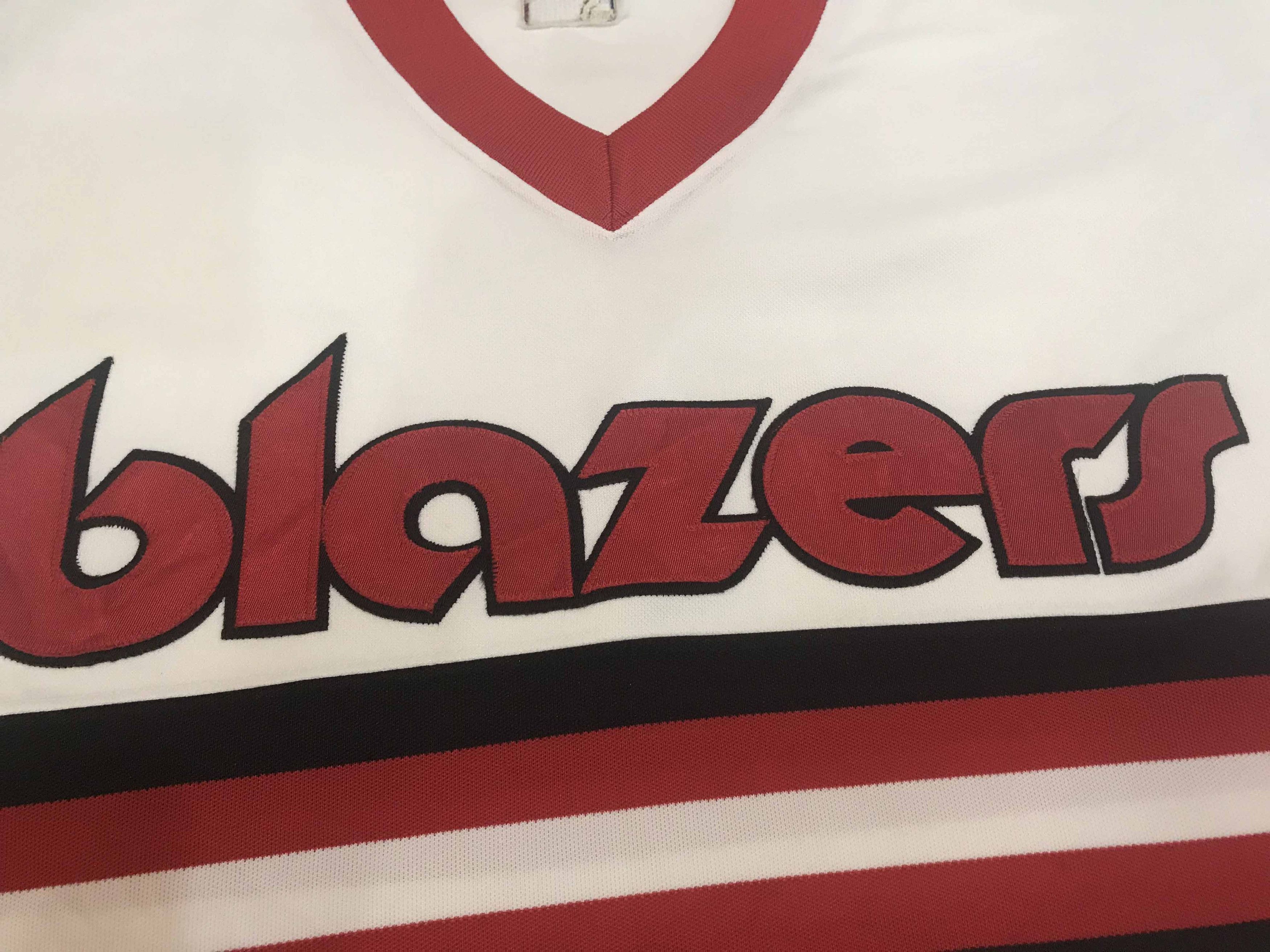 Majestic × Vintage Vintage Majestic NBA Portland Trail Blazers HWC Jersey Size US XXL / EU 58 / 5 - 2 Thumbnail