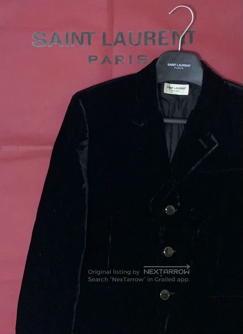 Saint Laurent Paris Saint Laurent Paris Black velvet striped three-button suit Size US M / EU 48-50 / 2 - 7 Thumbnail