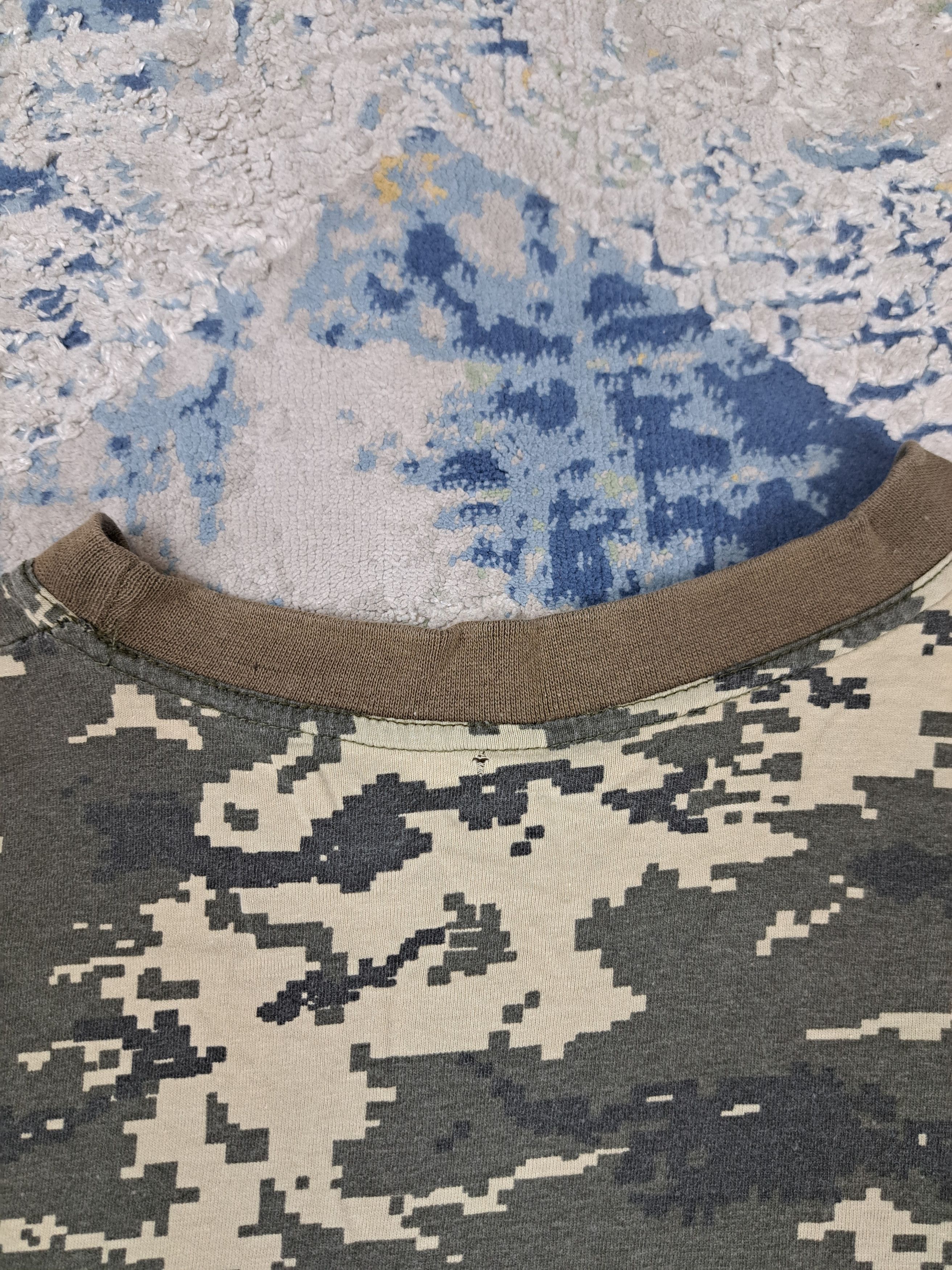 Vintage Vintage 90s Digital Camo Military Tee Archive Army Size US L / EU 52-54 / 3 - 4 Thumbnail
