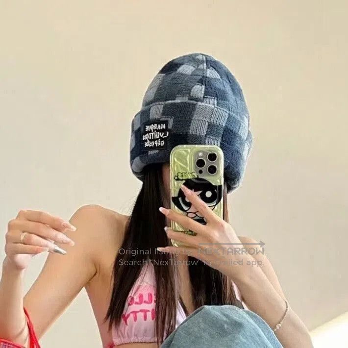 Louis Vuitton louis vuitton blue check wool beanie. Size ONE SIZE - 7 Thumbnail