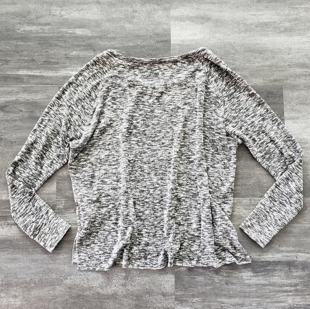 Designer Grey Black Heathered AEO Sweater Long Sleeve Size M / US 6-8 / IT 42-44 - 2 Thumbnail