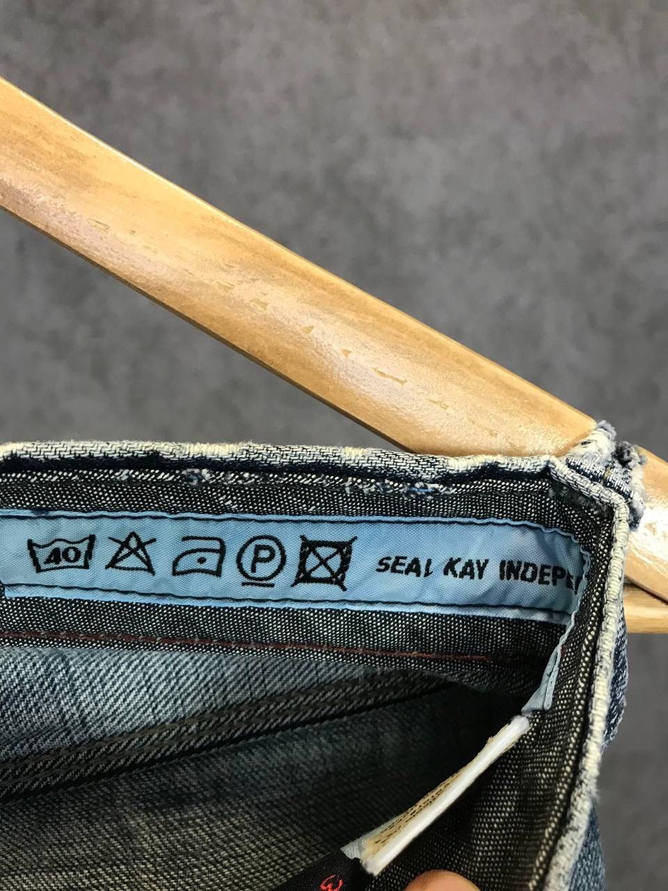 Vintage Seal Kay distressed vintage designer jeans Size US 28 / EU 44 - 8 Thumbnail