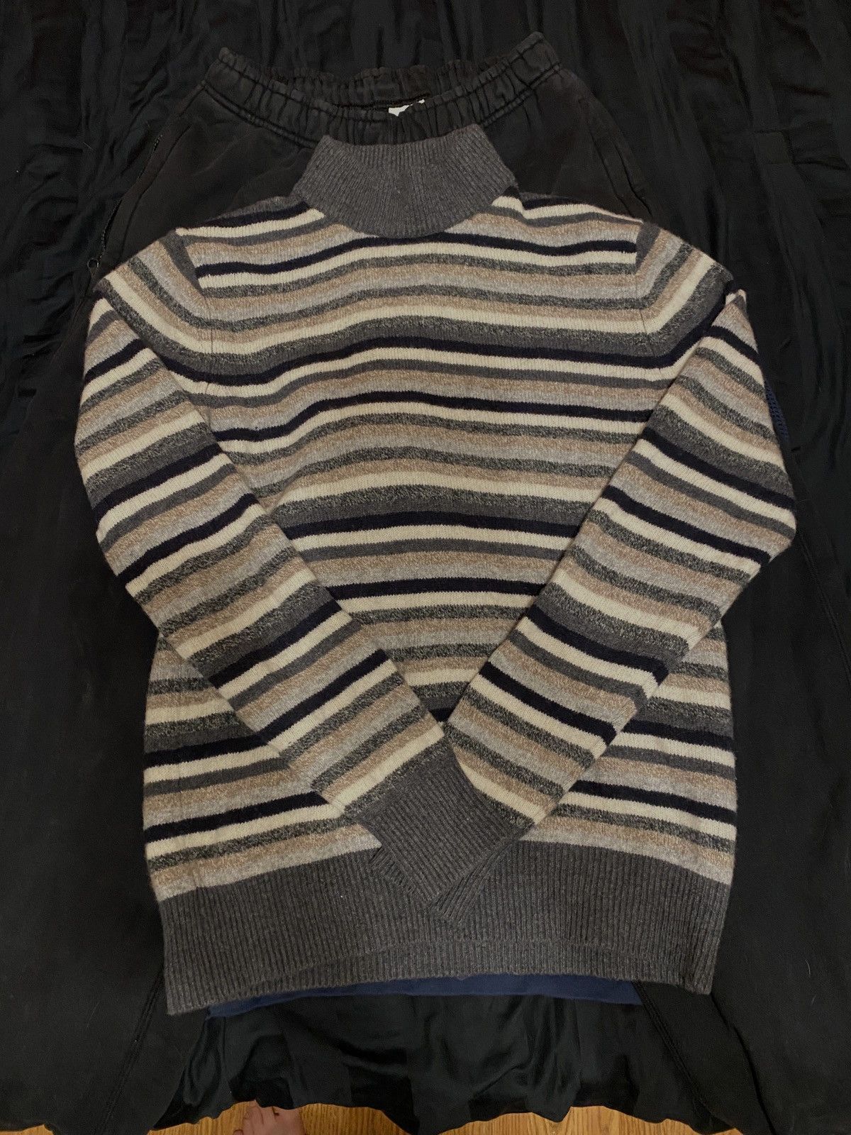 JW Anderson JW Anderson x Uniqlo Wool Sweater Size US S / EU 44-46 / 1 - 1 Thumbnail