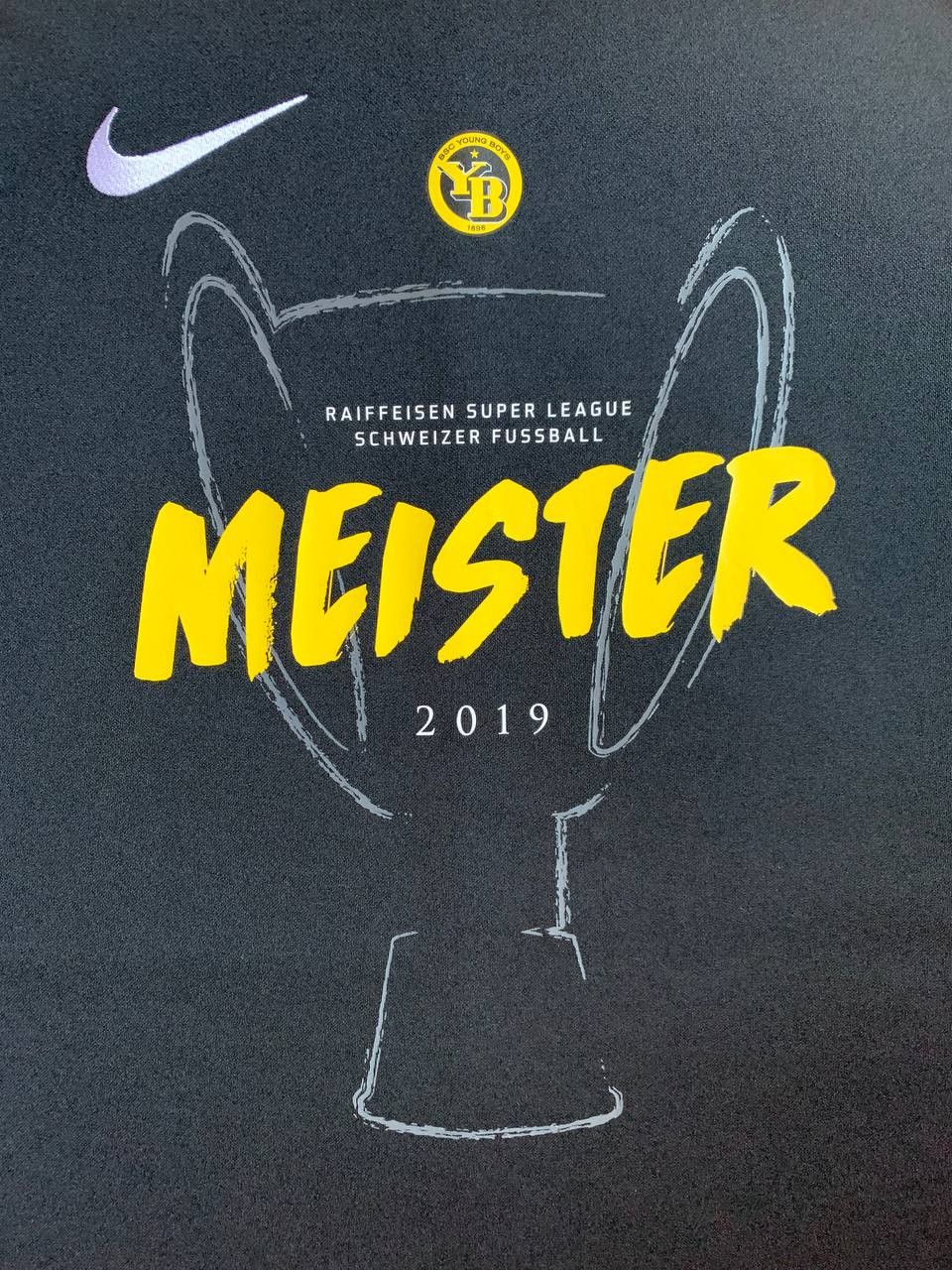 Nike Nike BSC Young Boys Meister 2019 Soccer Jersey Black Size US L / EU 52-54 / 3 - 6 Thumbnail