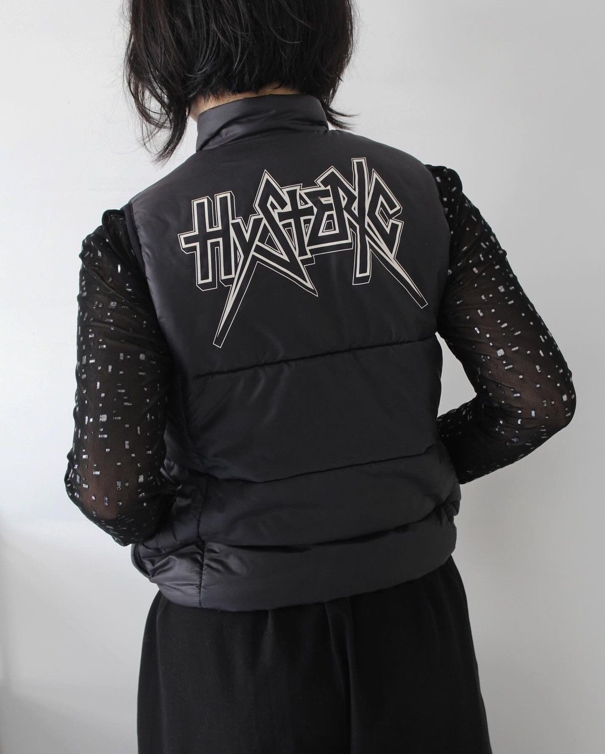Hysteric Glamour 2000S HYSTERIC MINI “HYSTERIC” BACK LOGO PUFFER VEST Size S / US 4 / IT 40 - 3 Thumbnail
