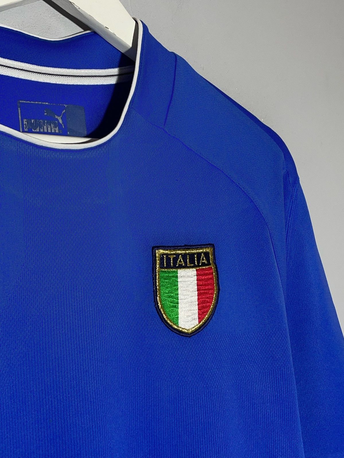 Puma × Vintage National Team Italy Puma 2003 Home Vintage Football Shirt Size US L / EU 52-54 / 3 - 4 Thumbnail
