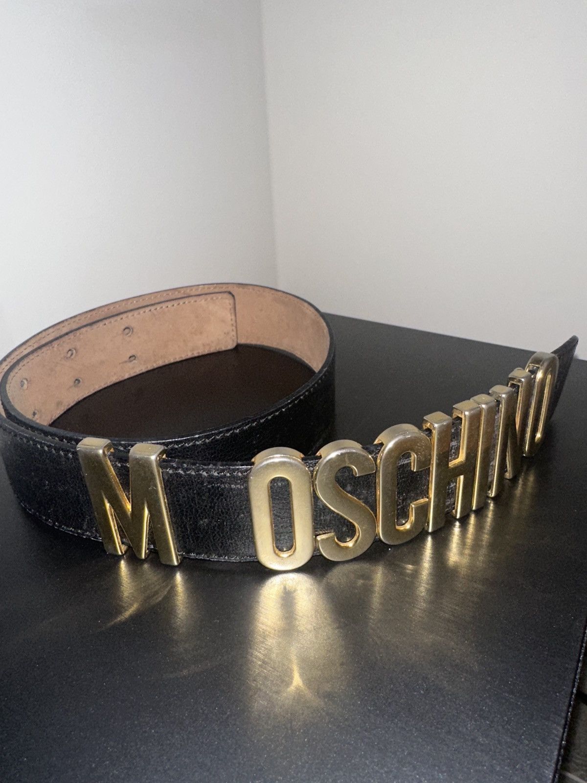 Moschino Moschino Vintage Leather Belt w Functional “O” Buckle – Rare Size ONE SIZE - 2 Thumbnail