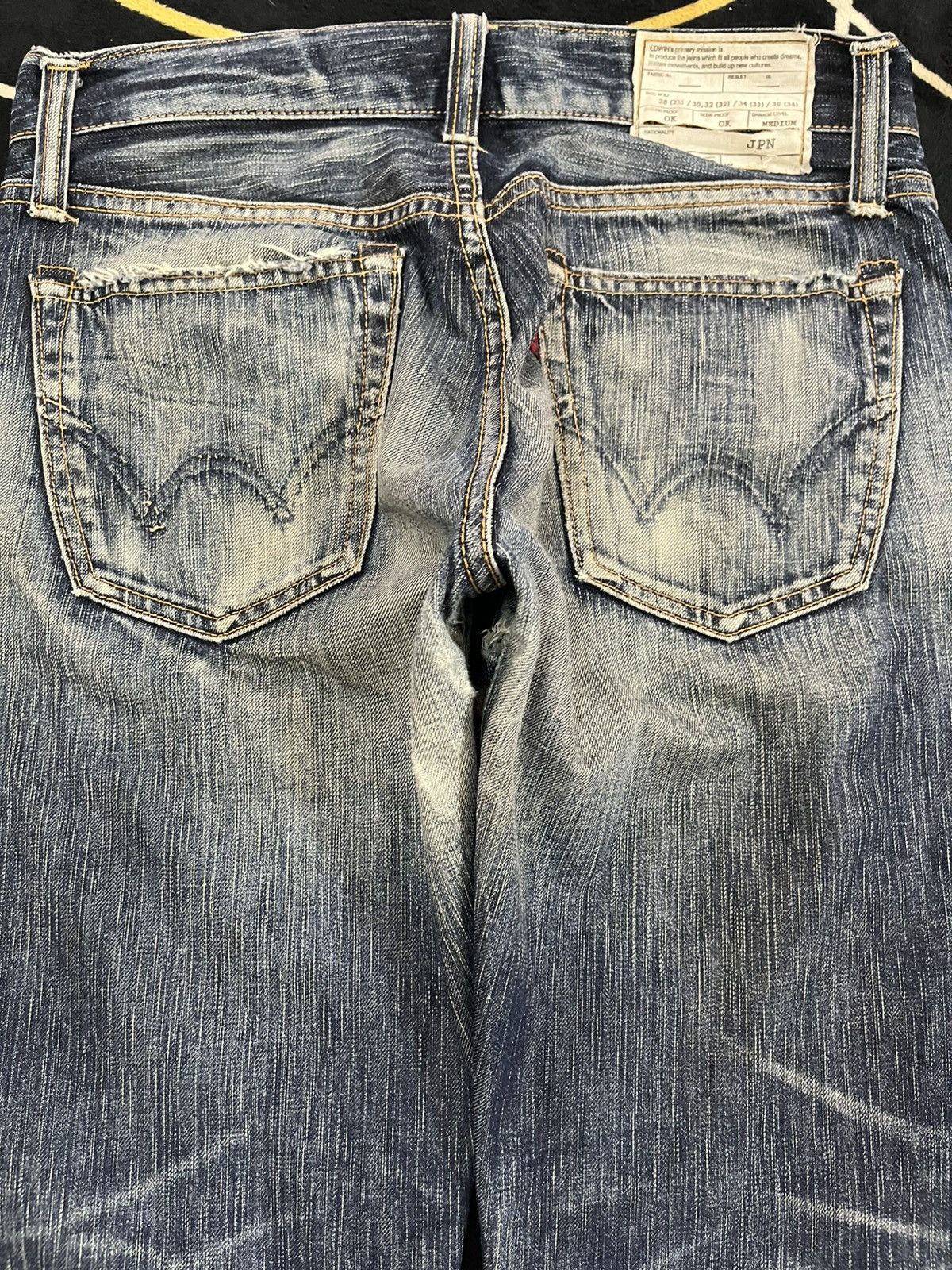 Edwin × Japanese Brand × Le Grande Bleu (L.G.B.) Vintage Edwin 503 Grunge Faded Denim Size US 32 / EU 48 - 9 Thumbnail