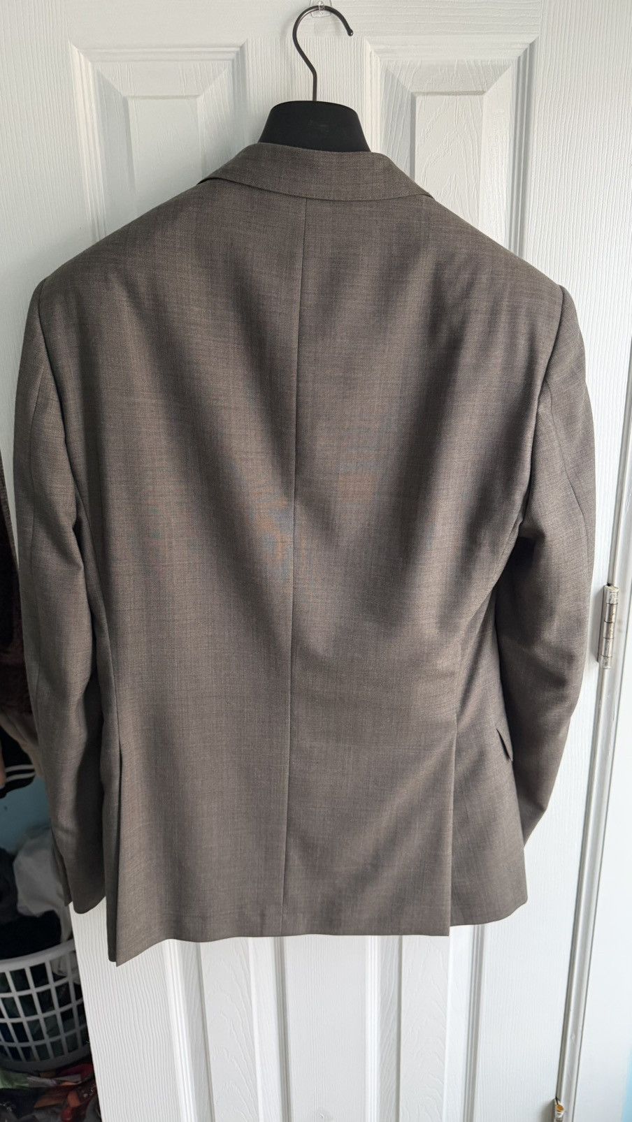 Ralph Lauren Ralph Lauren Men’s 2-Button Sharkskin Wool Blazer Size 38R - 5 Thumbnail