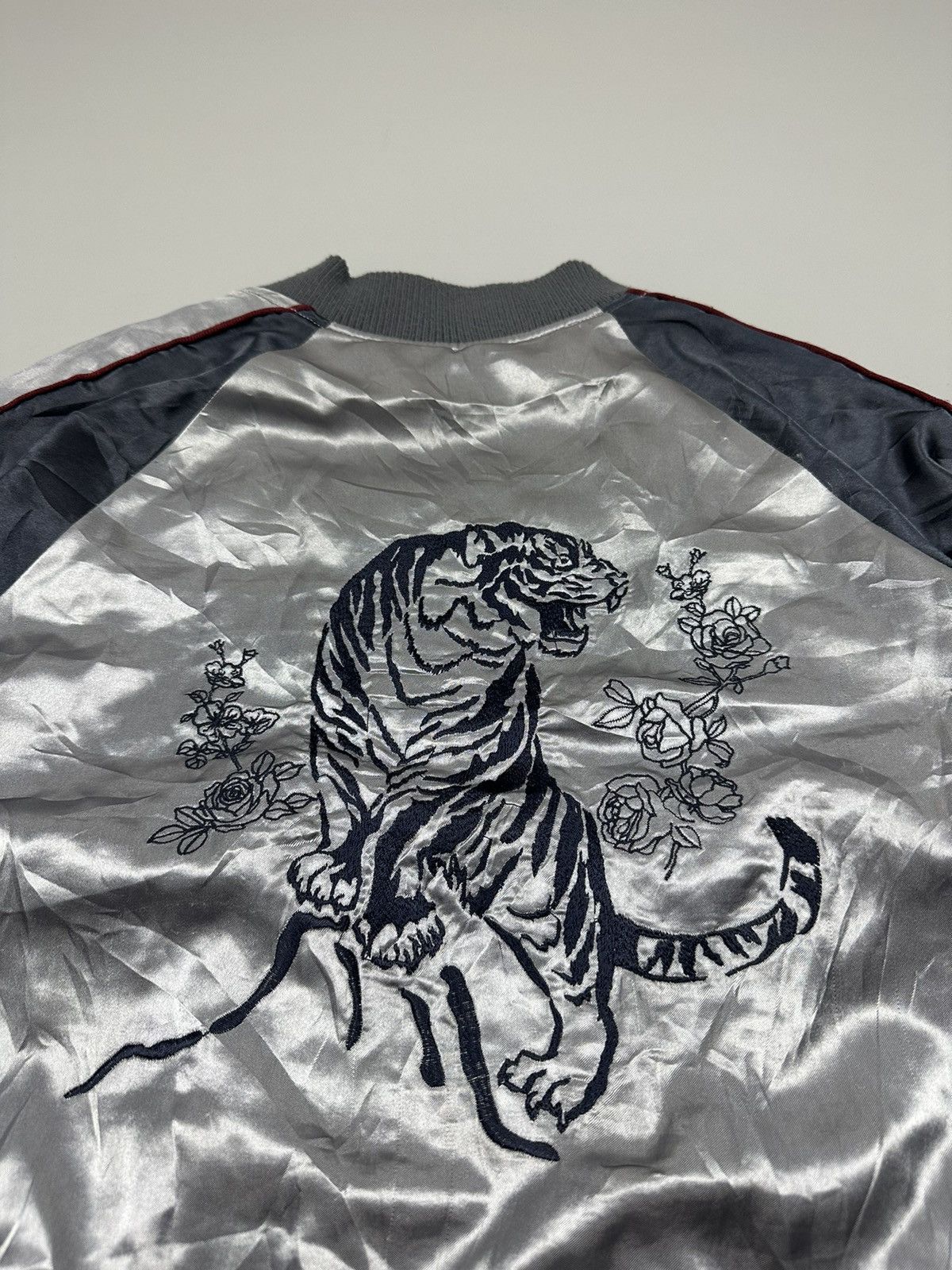 Japanese Brand Japanese Sukajan Embroidered Reversible Suede Jacket Size US M / EU 48-50 / 2 - 6 Thumbnail