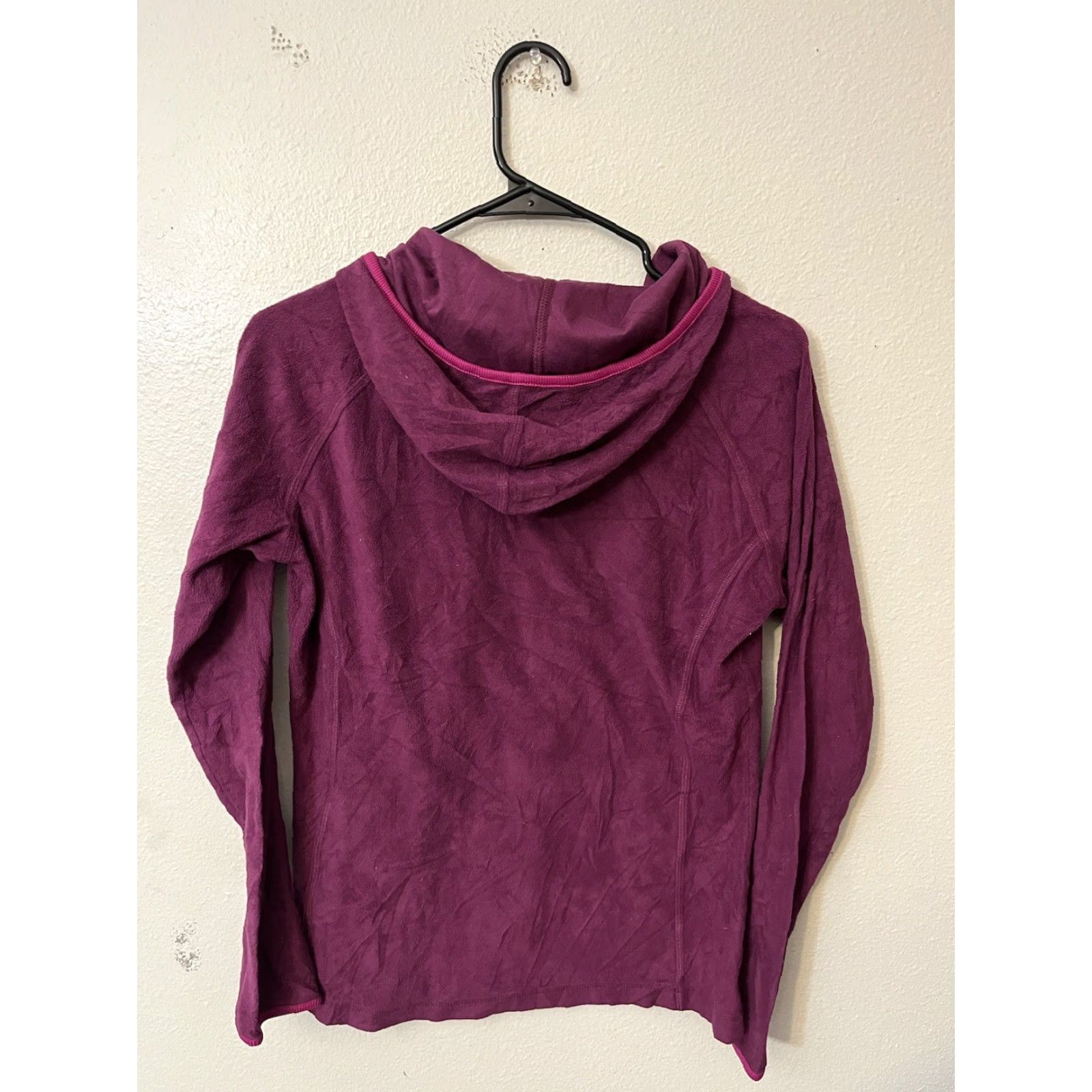 Vintage Columbia women’s shirt long sleeve Purple cowl neck size Medium Size M / US 6-8 / IT 42-44 - 2 Thumbnail