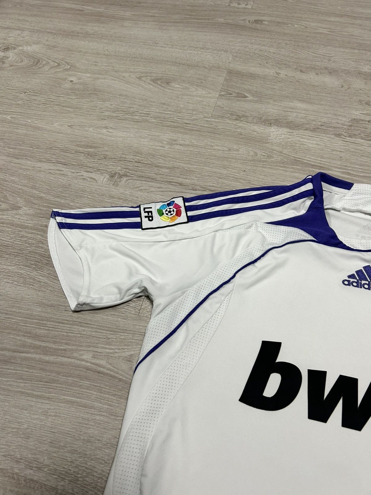 Adidas Adidas Jersey Real Madrid 2007/08 LFP Patch Size S Size US S / EU 44-46 / 1 - 3 Thumbnail