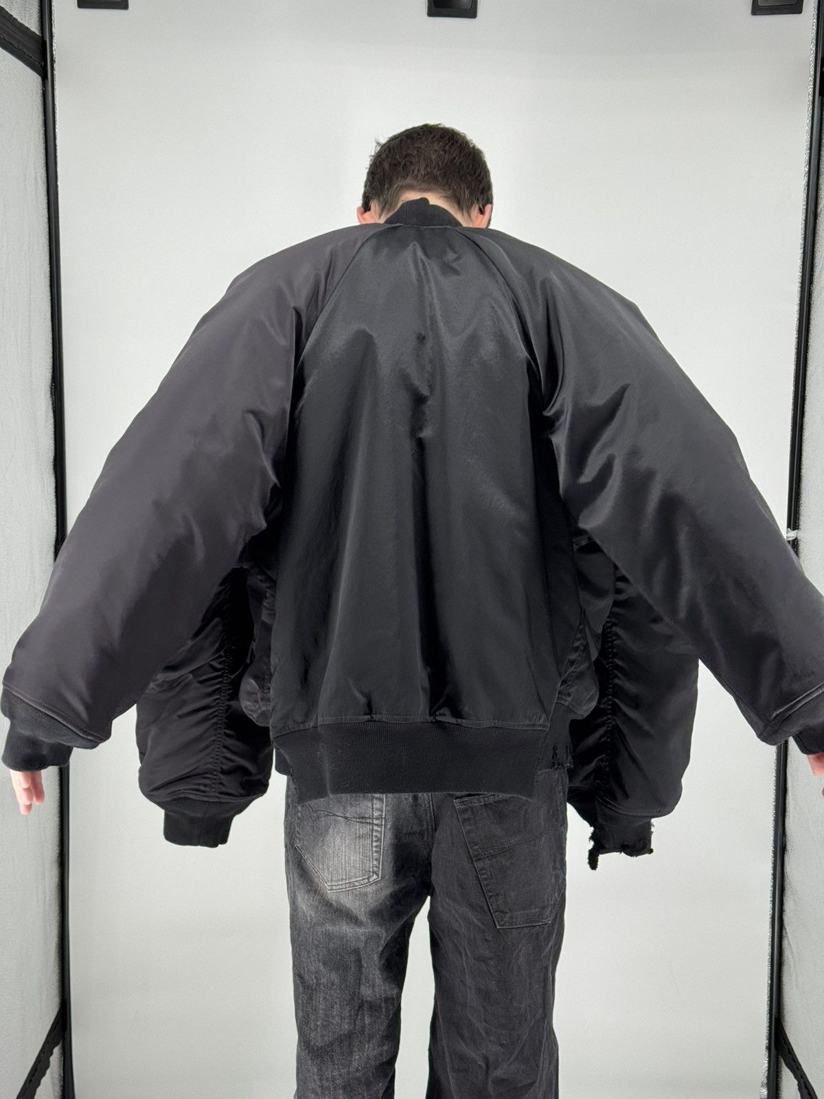 Balenciaga Balenciaga Double Sleeve Bomber Jacket Size US L / EU 52-54 / 3 - 1 Thumbnail