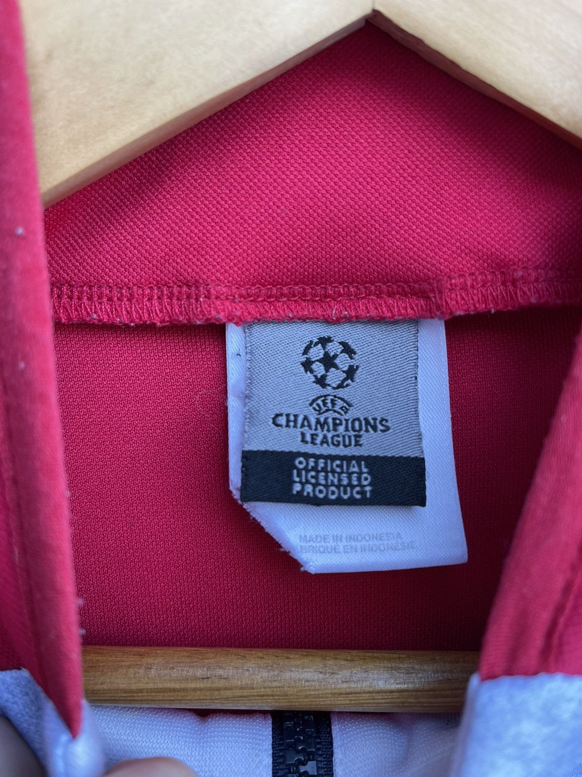 Vintage BAYERN MÜNICH 2003 2004 TRACK JACKET ADIDAS CHAMPIONS LEAGUE Size US L / EU 52-54 / 3 - 8 Thumbnail