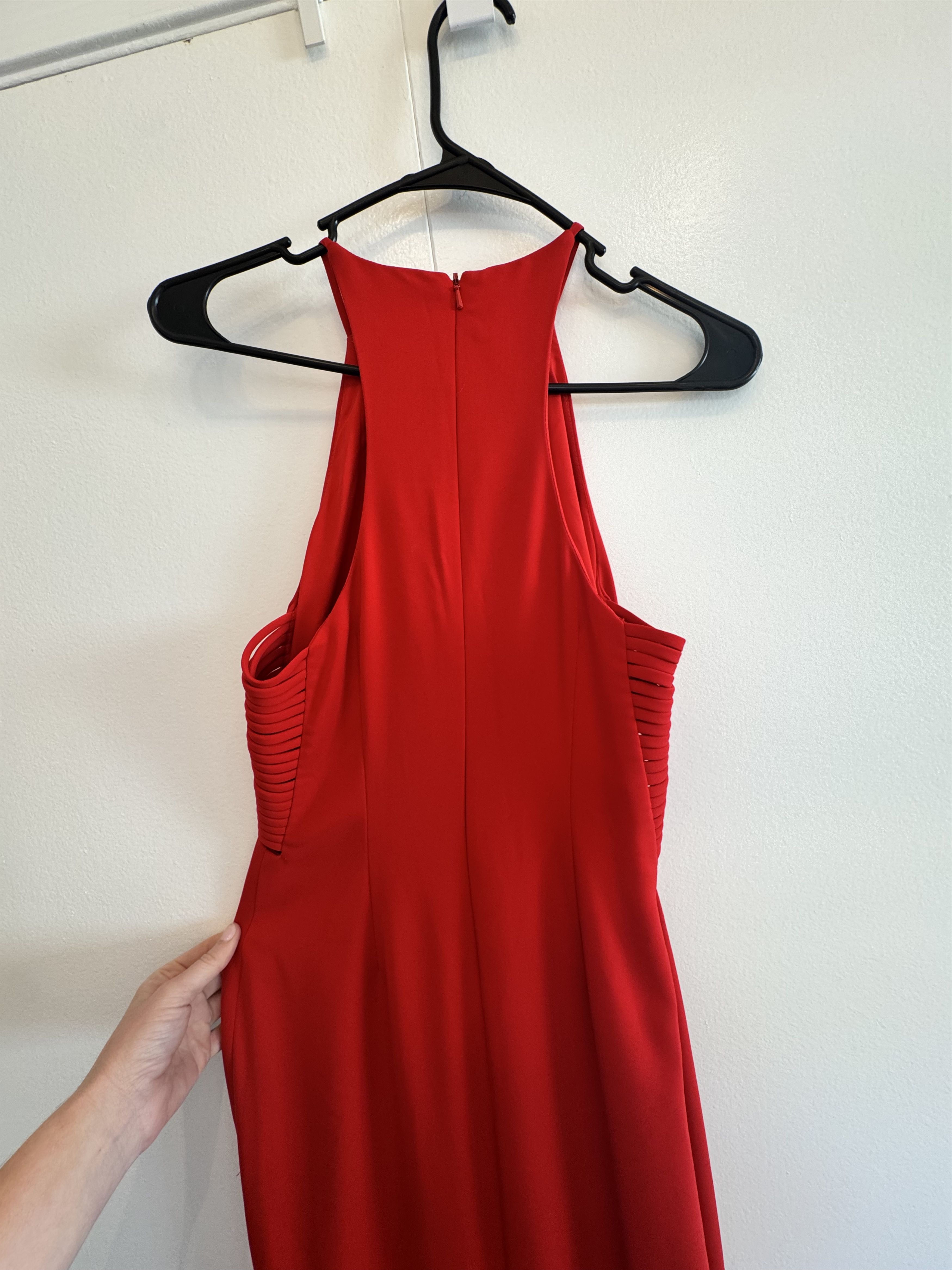 Badgley Mischka Badgley Mischka Collection red halter evening gown. Size XS / US 0-2 / IT 36-38 - 7 Thumbnail