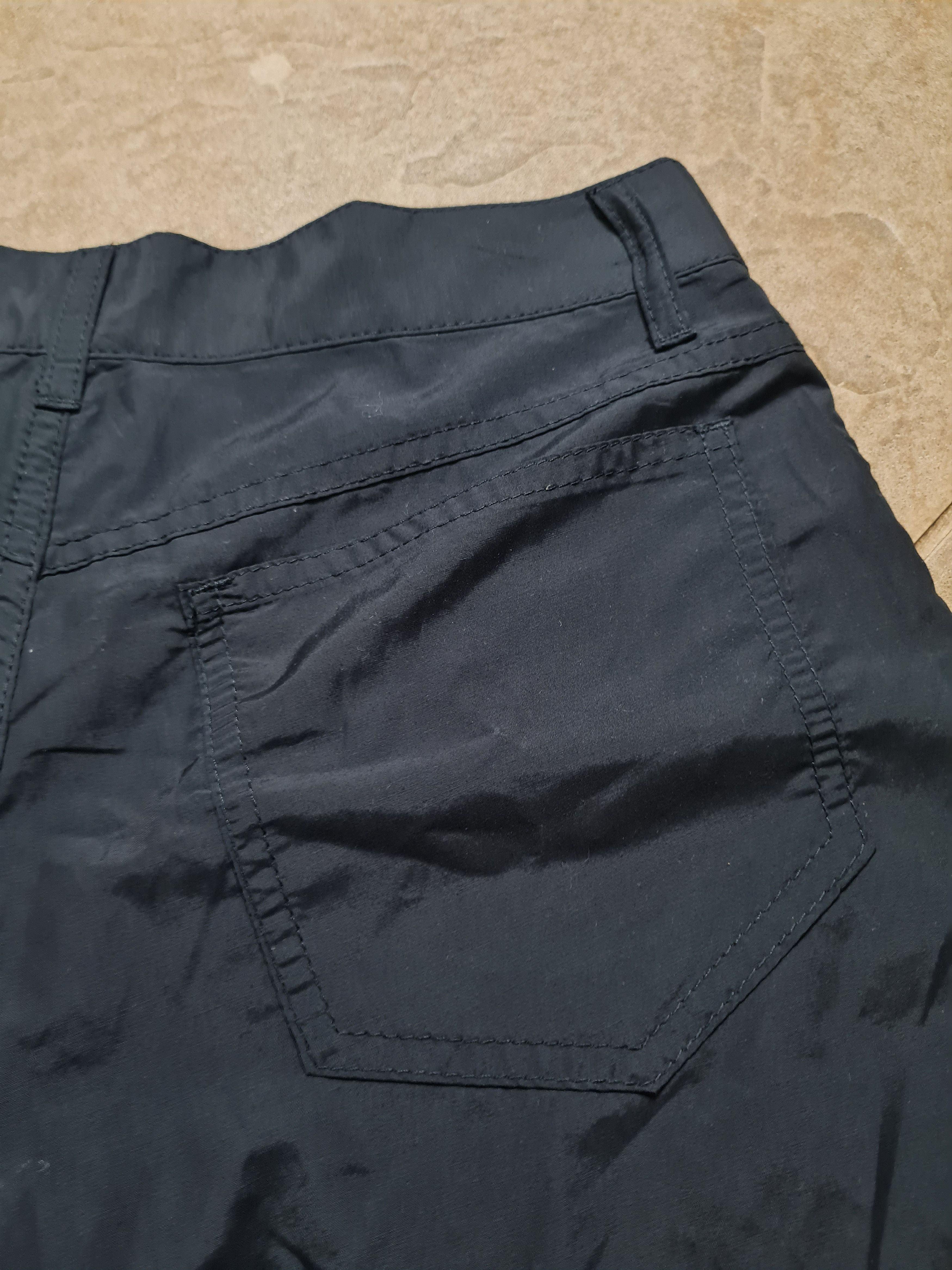 Fendi Women's FENDI Bermuda Shorts Black Italy Tessuto/Fabric Size 30" / US 8 / IT 44 - 14 Thumbnail