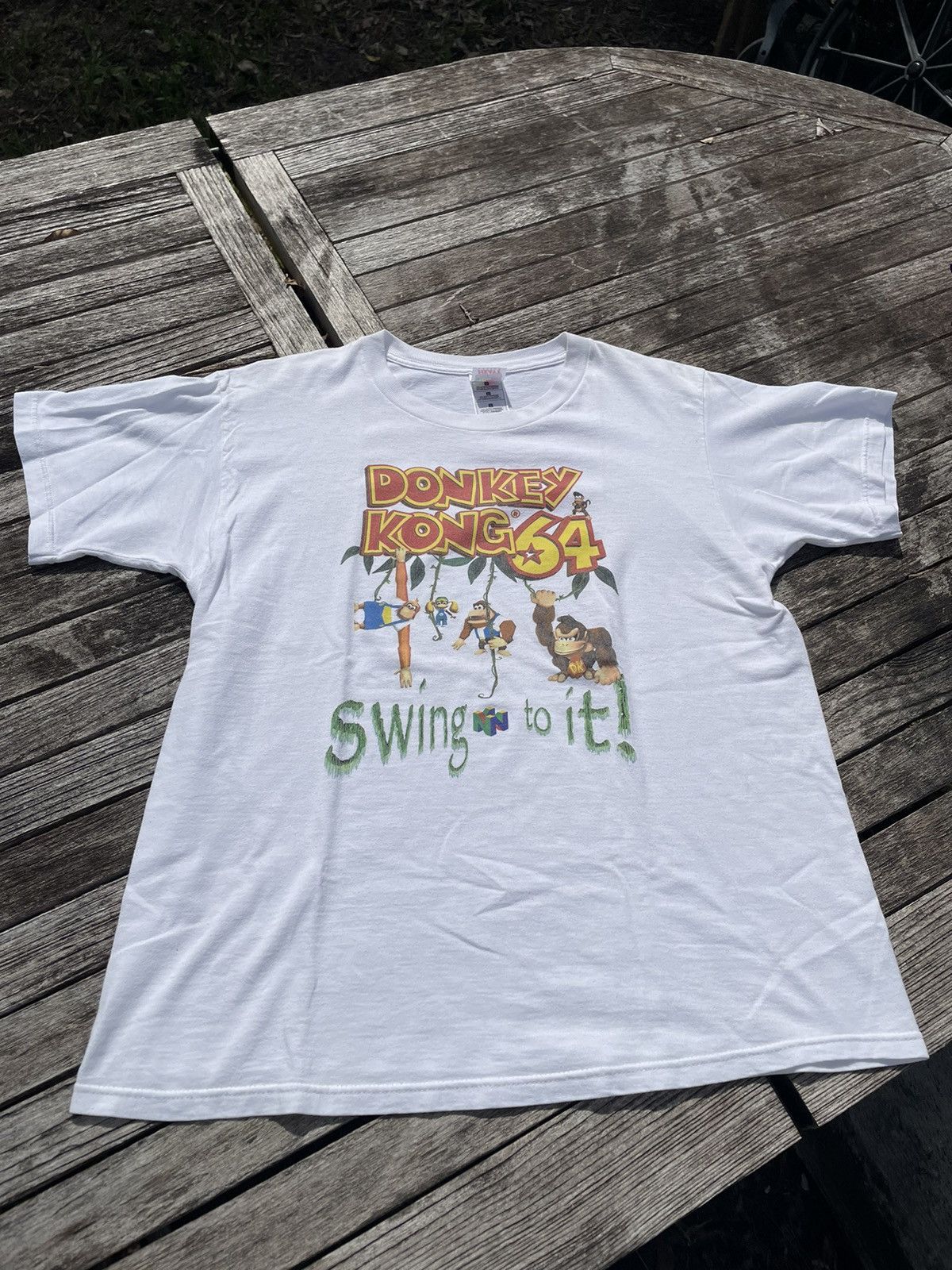 image of Nintendo Donkey Kong 64 Promo Tee Shirt Size L in White, Men's