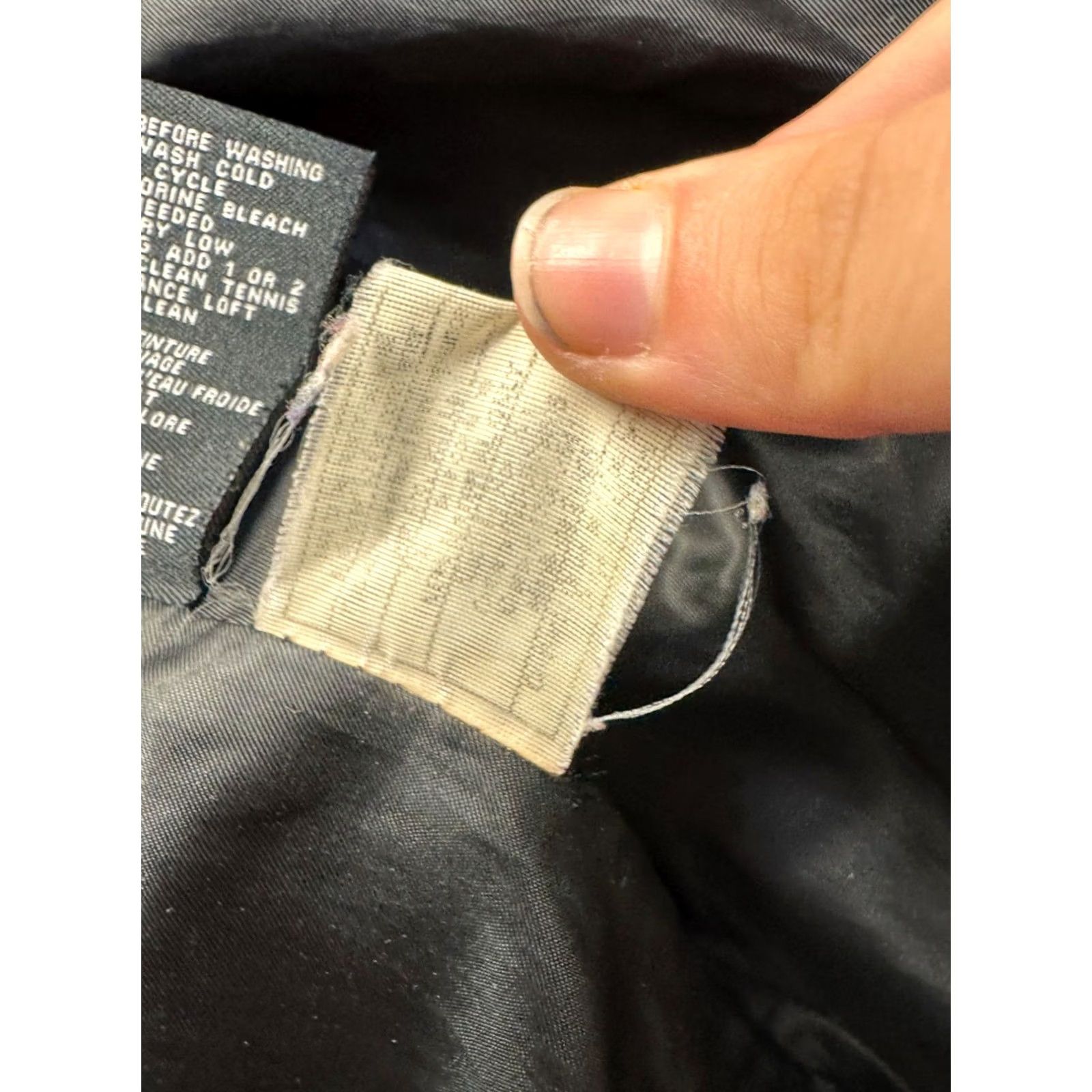 Cole Haan VINTAGE Cole Haan Signature Womens Black Hooded Belted Quilted Coat M Black Quilted Hooded Belted Coat Womens M Size M / US 6-8 / IT 42-44 - 6 Thumbnail