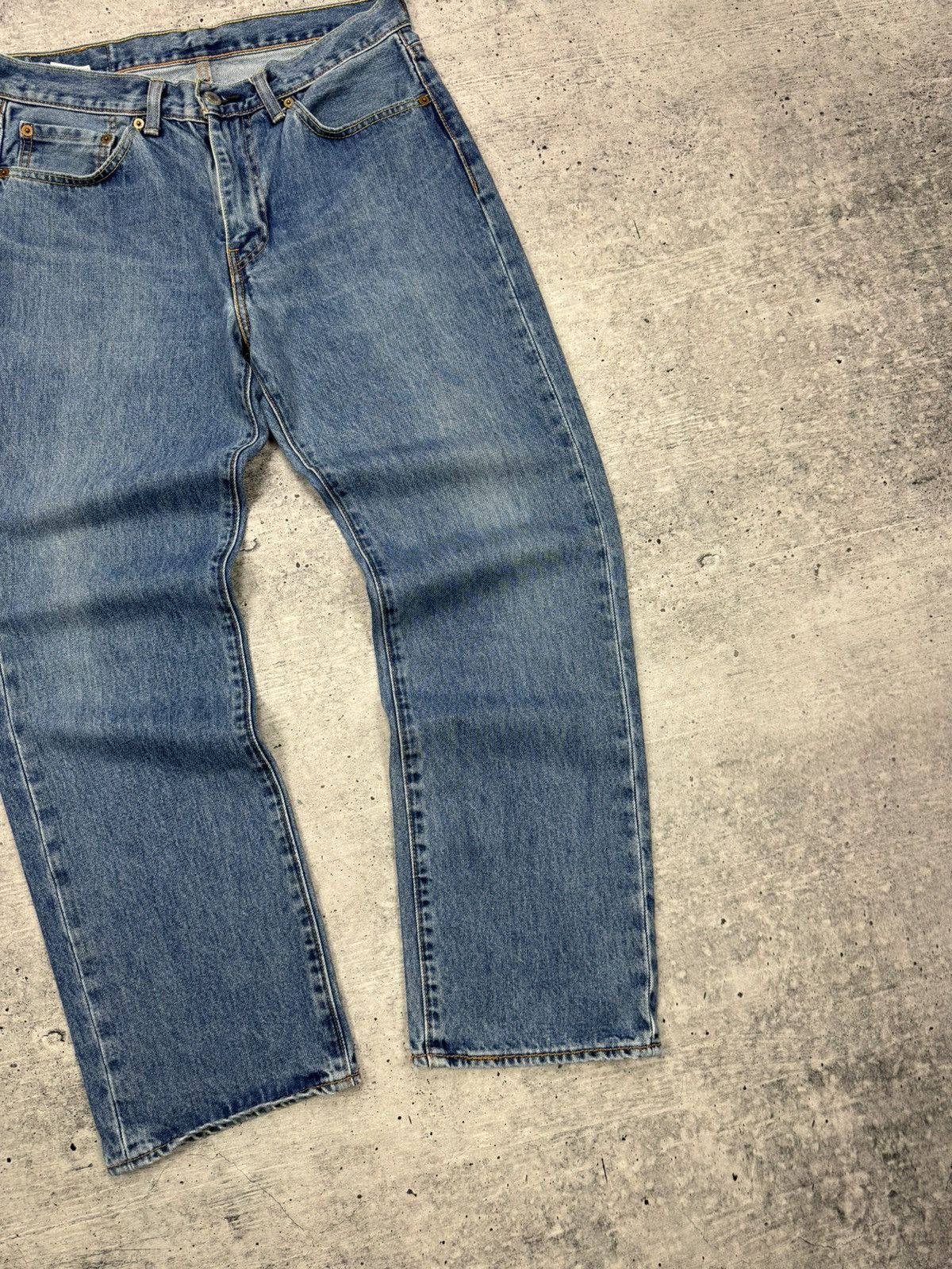 Levi's × Vintage Vintage Levi’s 751 Y2K Blue Stonewashed Denim Jeans Pants Size US 32 / EU 48 - 4 Thumbnail