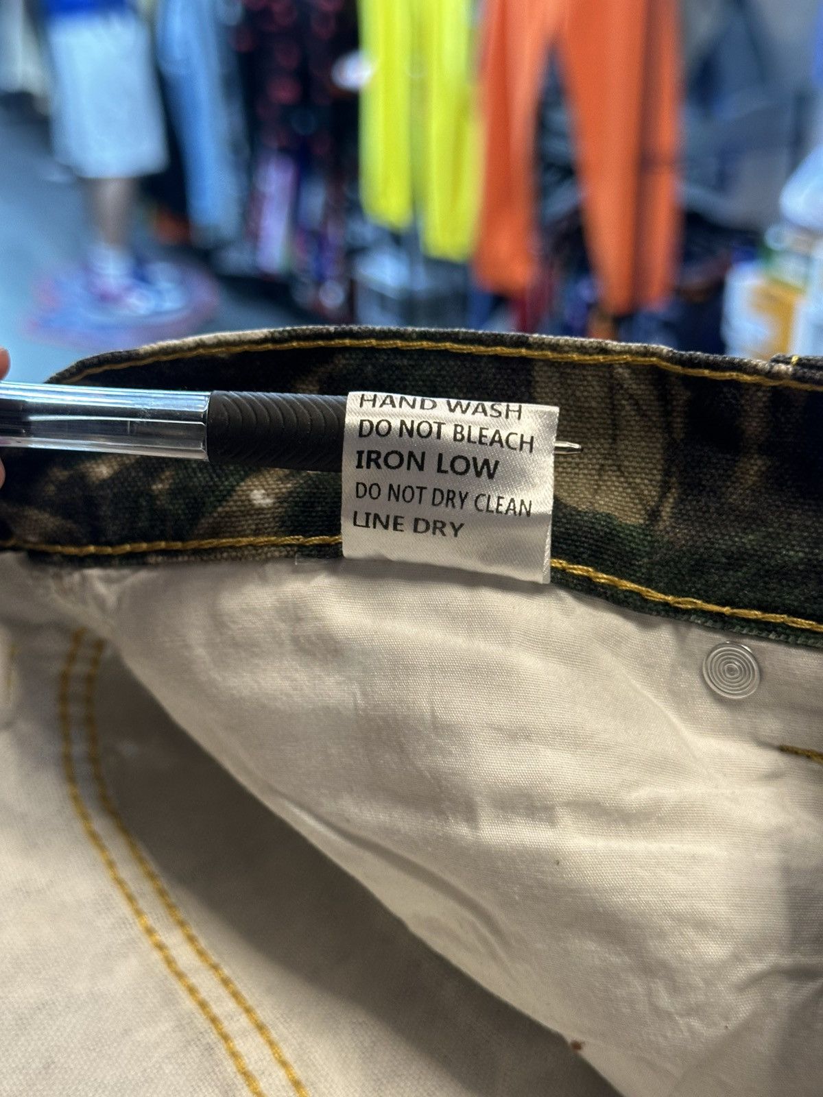 Mintcrew Mint crew “real tree” jean shorts Size US 32 / EU 48 - 4 Thumbnail