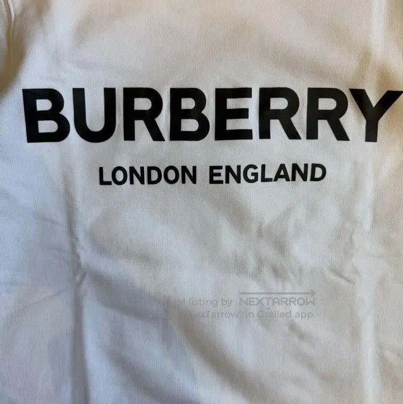 Burberry Burberry Women's White Cotton Sweatshirt. Size S / US 4 / IT 40 - 3 Thumbnail