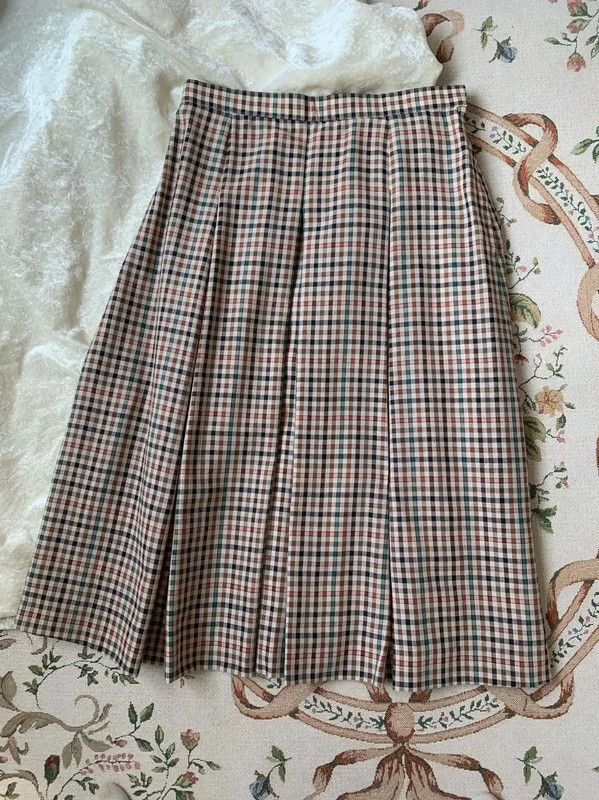 Burberry Burberry Beige Wool Check Midi Skirt Size 27" / US 4 / IT 40 - 1 Thumbnail