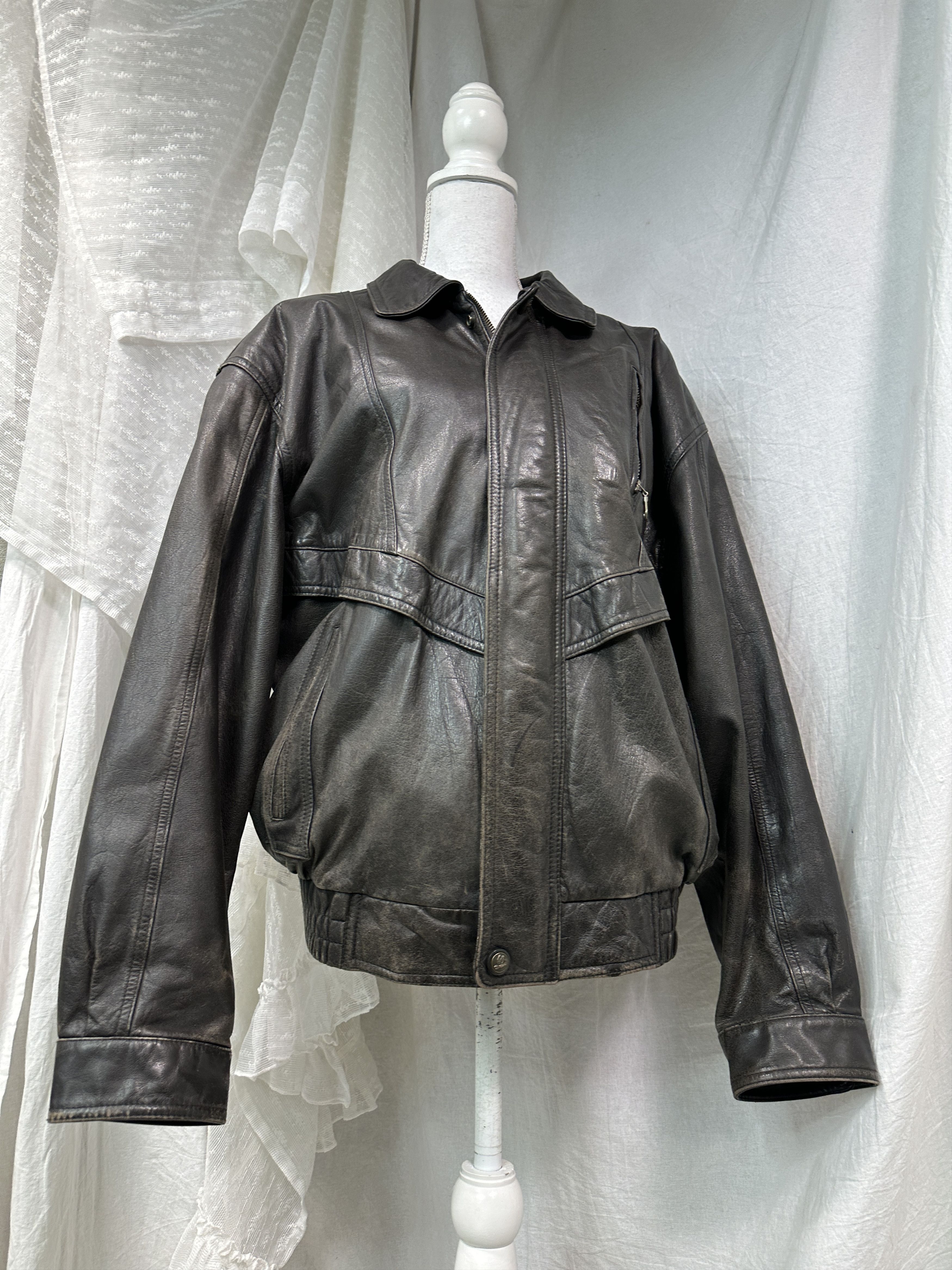 Vintage Vintage Grunge Biker Old School Oversized Leather Jacket 90s Size US XL / EU 56 / 4 - 1 Thumbnail