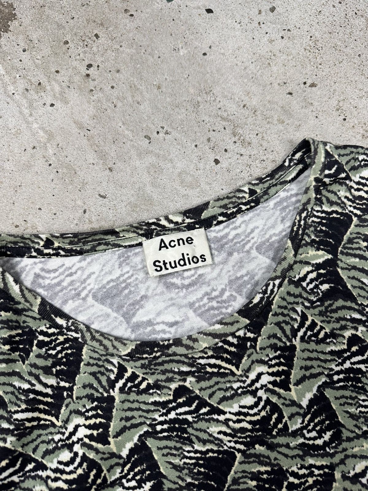 Acne Studios Acne Studios Standard Wild PSS16 Camo All Over Print Tee Size US M / EU 48-50 / 2 - 7 Thumbnail