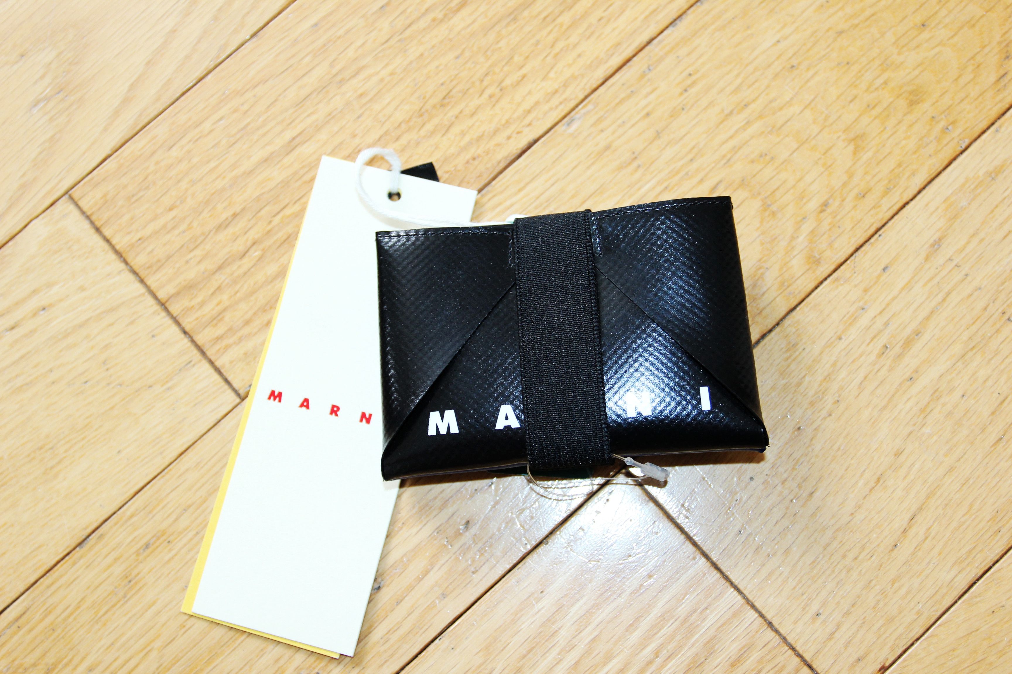 Marni BNWT AW22 MARNI ORIGAMI LOGO PRINT CARDHOLDER Size ONE SIZE - 3 Thumbnail