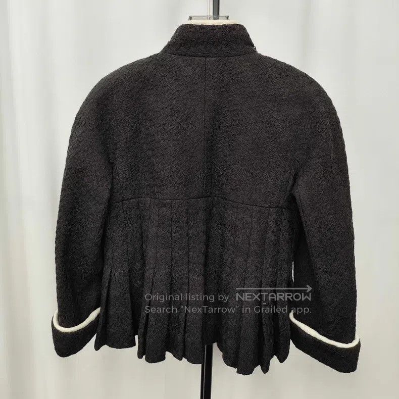 Chanel Chanel Black coat with doll's collar Size XS / US 0-2 / IT 36-38 - 2 Thumbnail