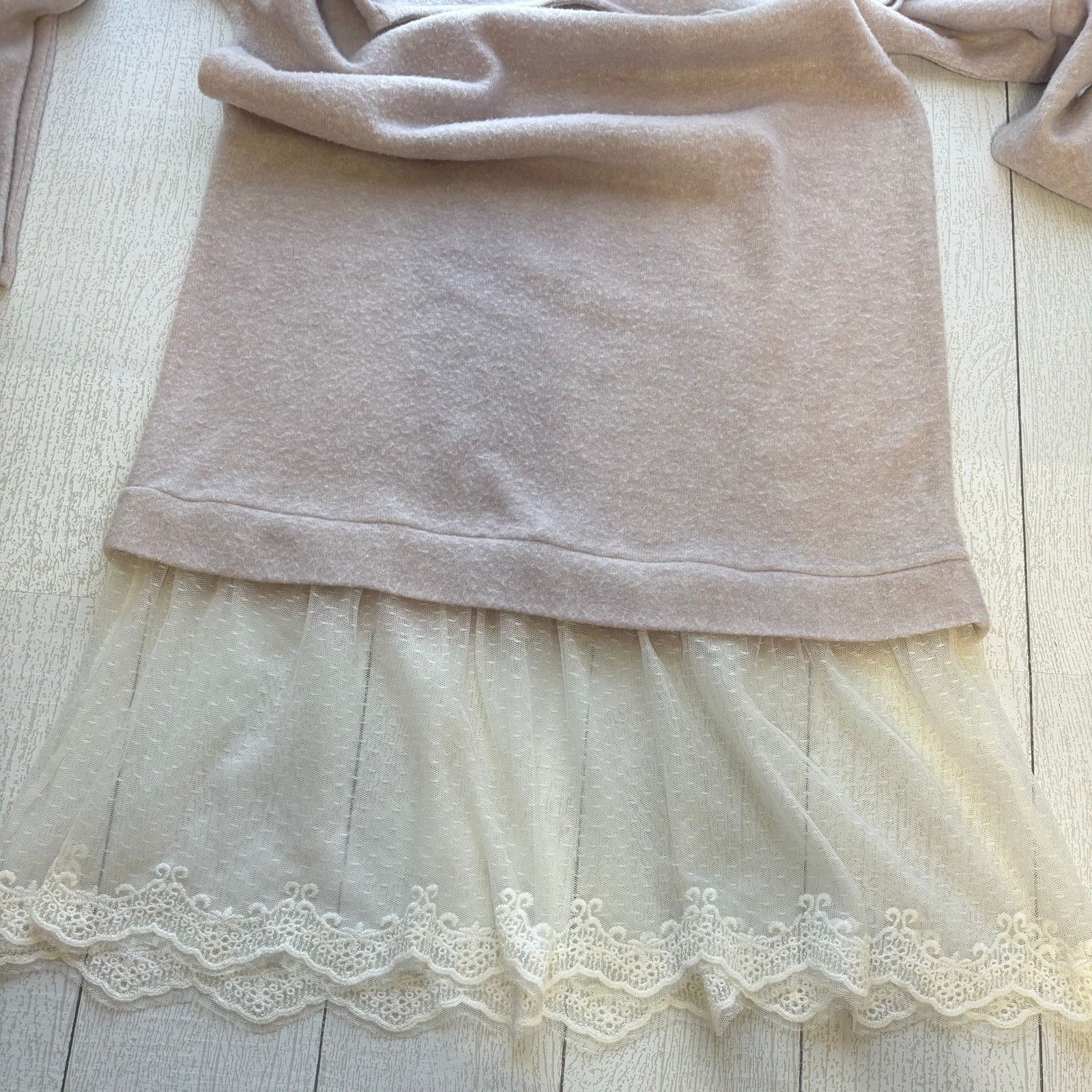 Other LC Lauren Conrad Soft Pink Cold Shoulder Tunic Sweater Sz S Size S / US 4 / IT 40 - 11 Thumbnail