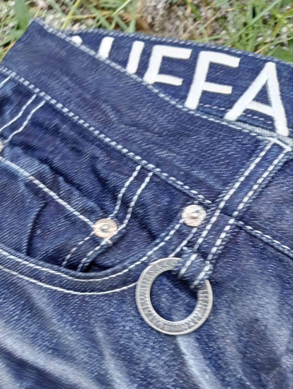 BUFFALO BOBS Vintage Buffalo Bobs Half Dollar Distressed Jeans Size US 30 / EU 46 - 6 Thumbnail